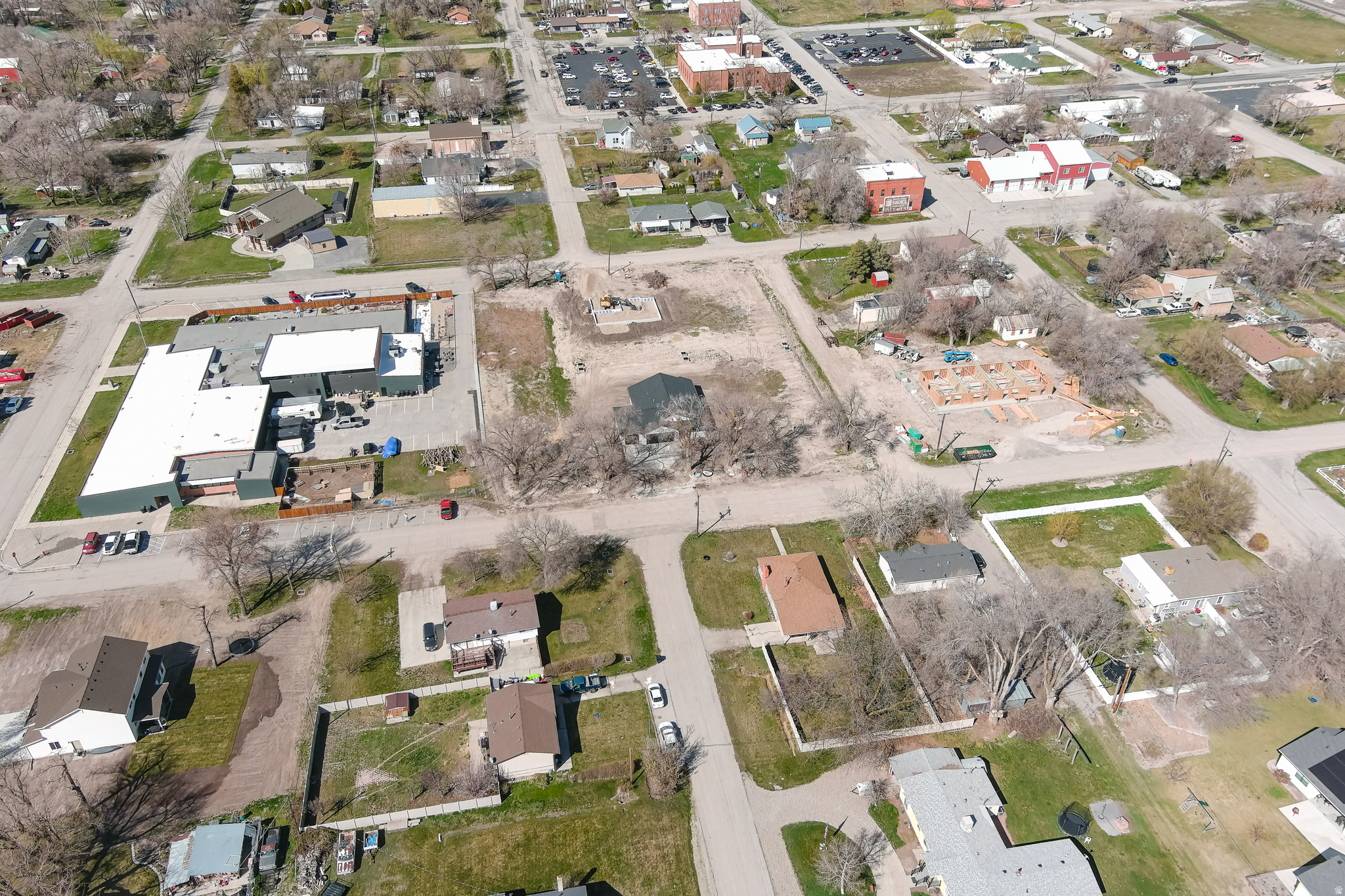 main property photo 22