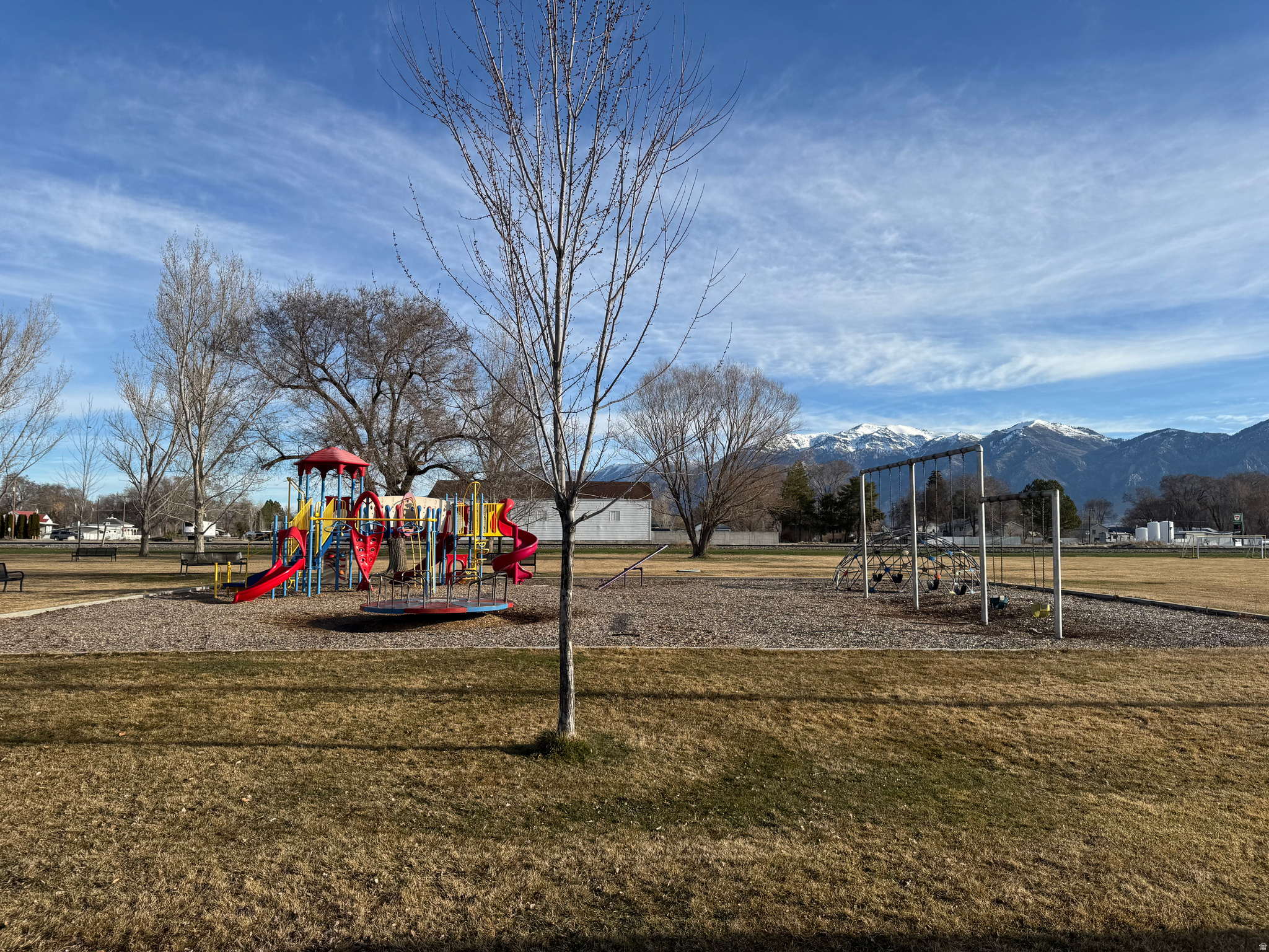 main property photo 31