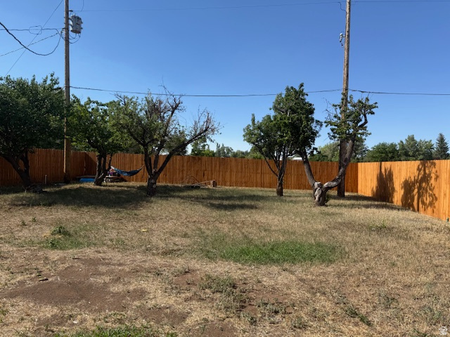 main property photo 10