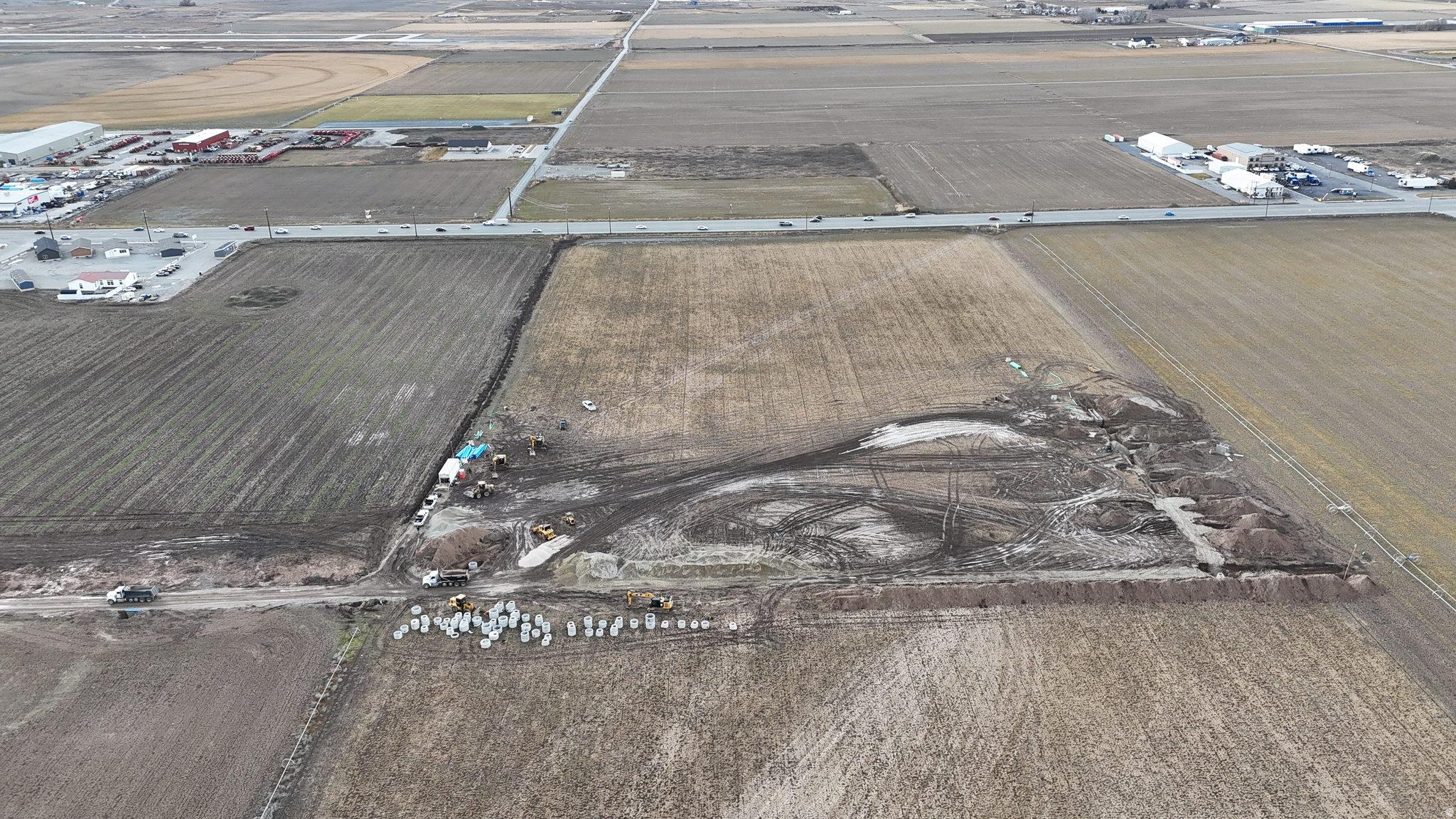 main property photo 13