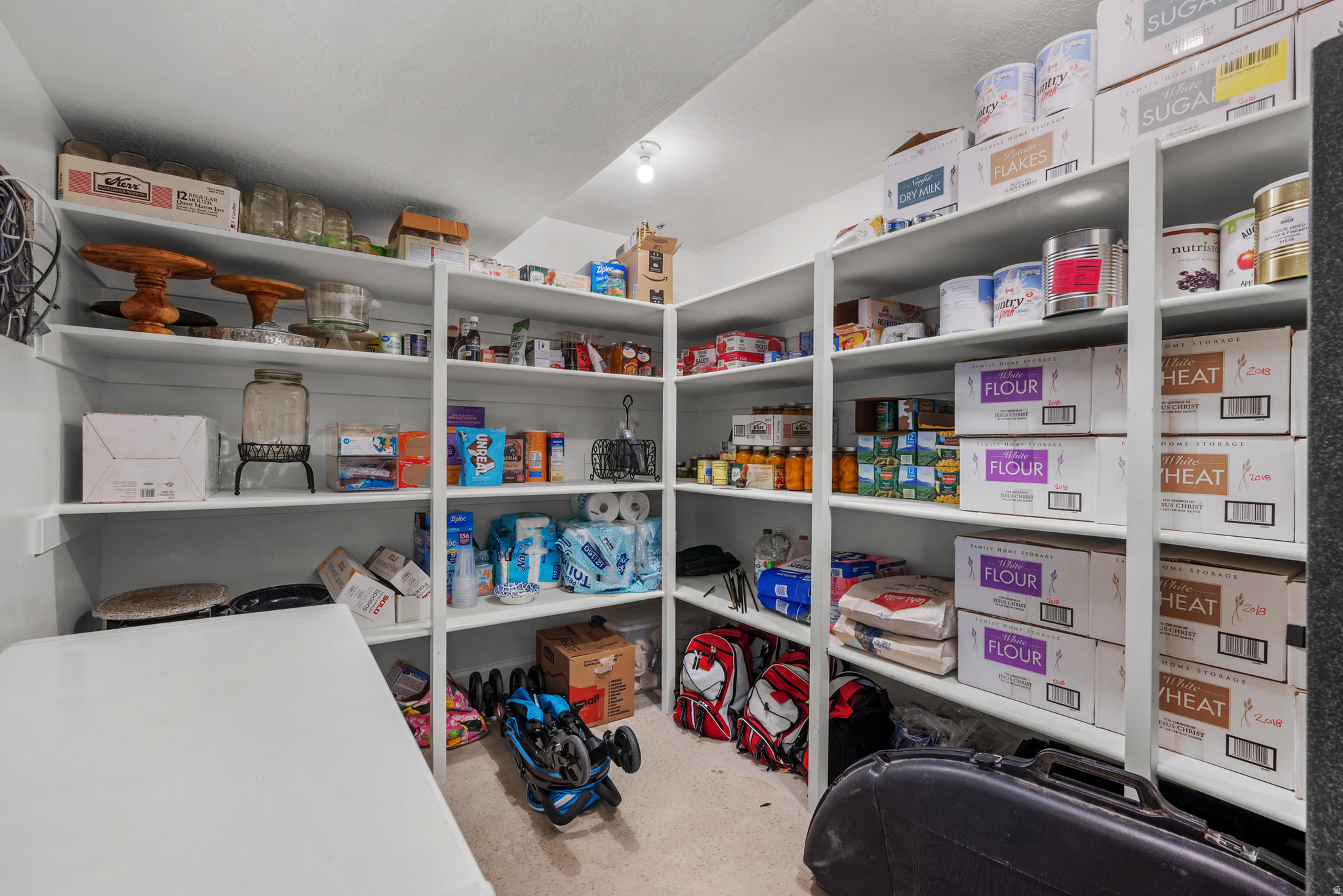 main property photo 36
