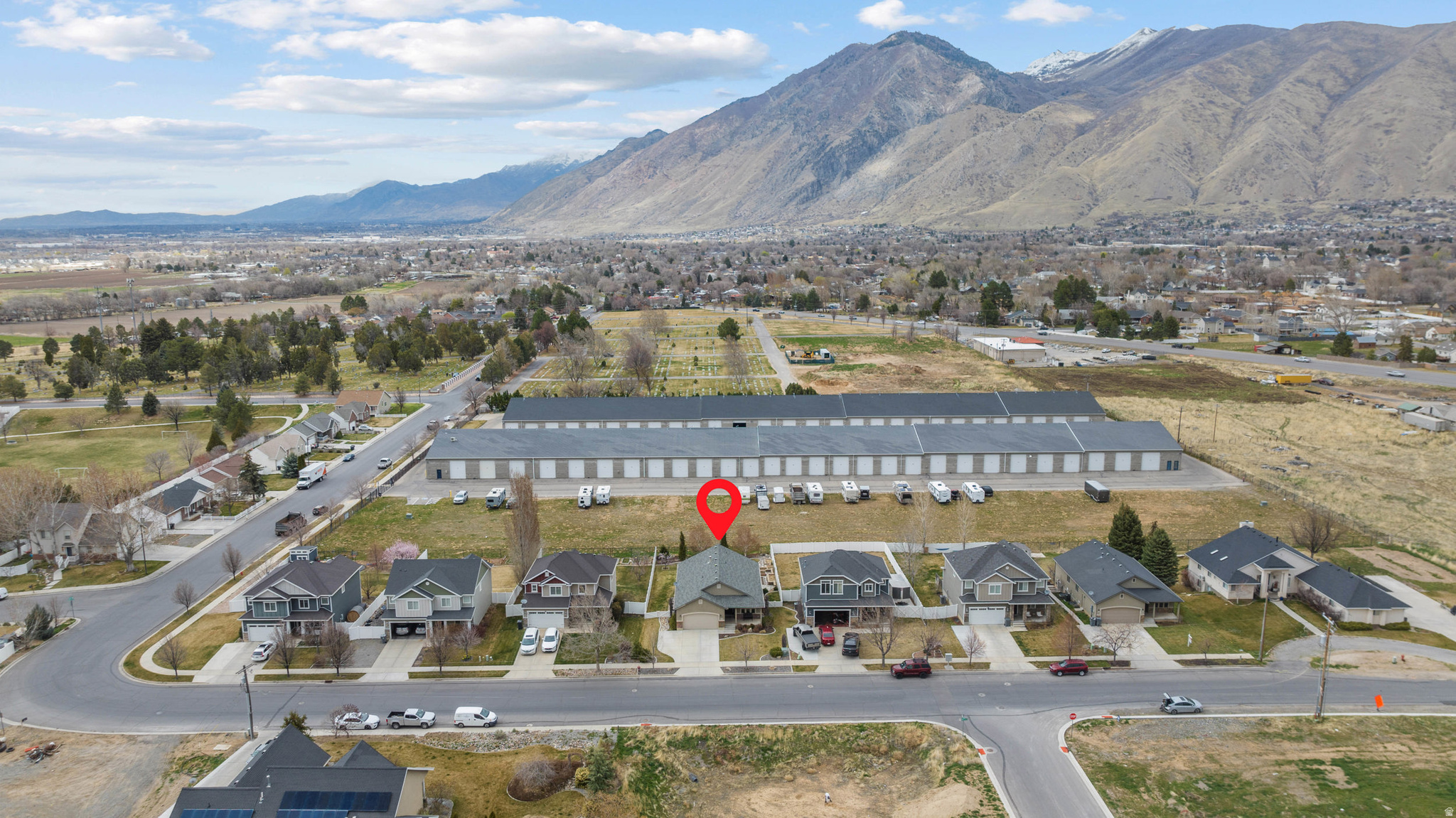 main property photo 45