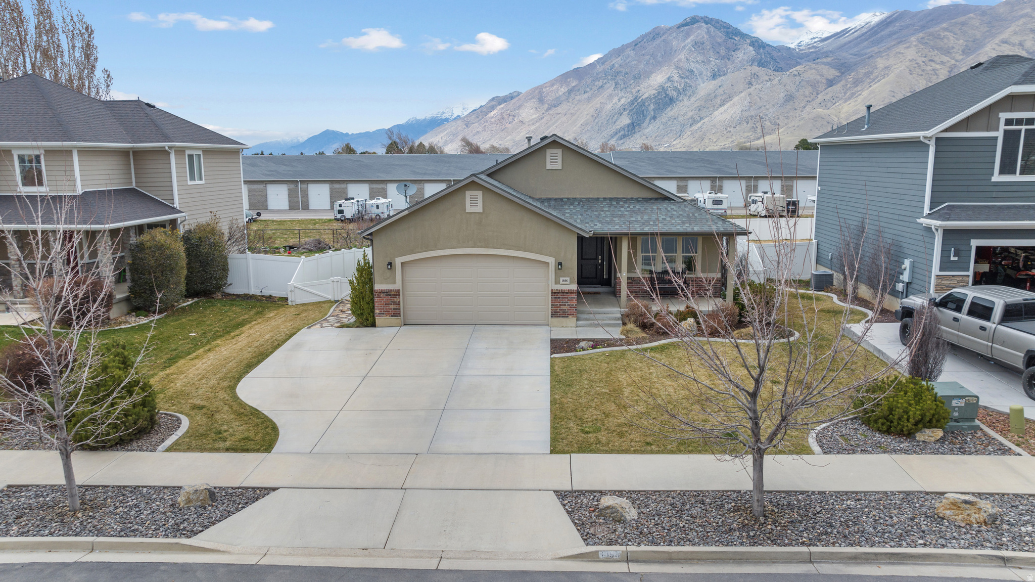 main property photo 53