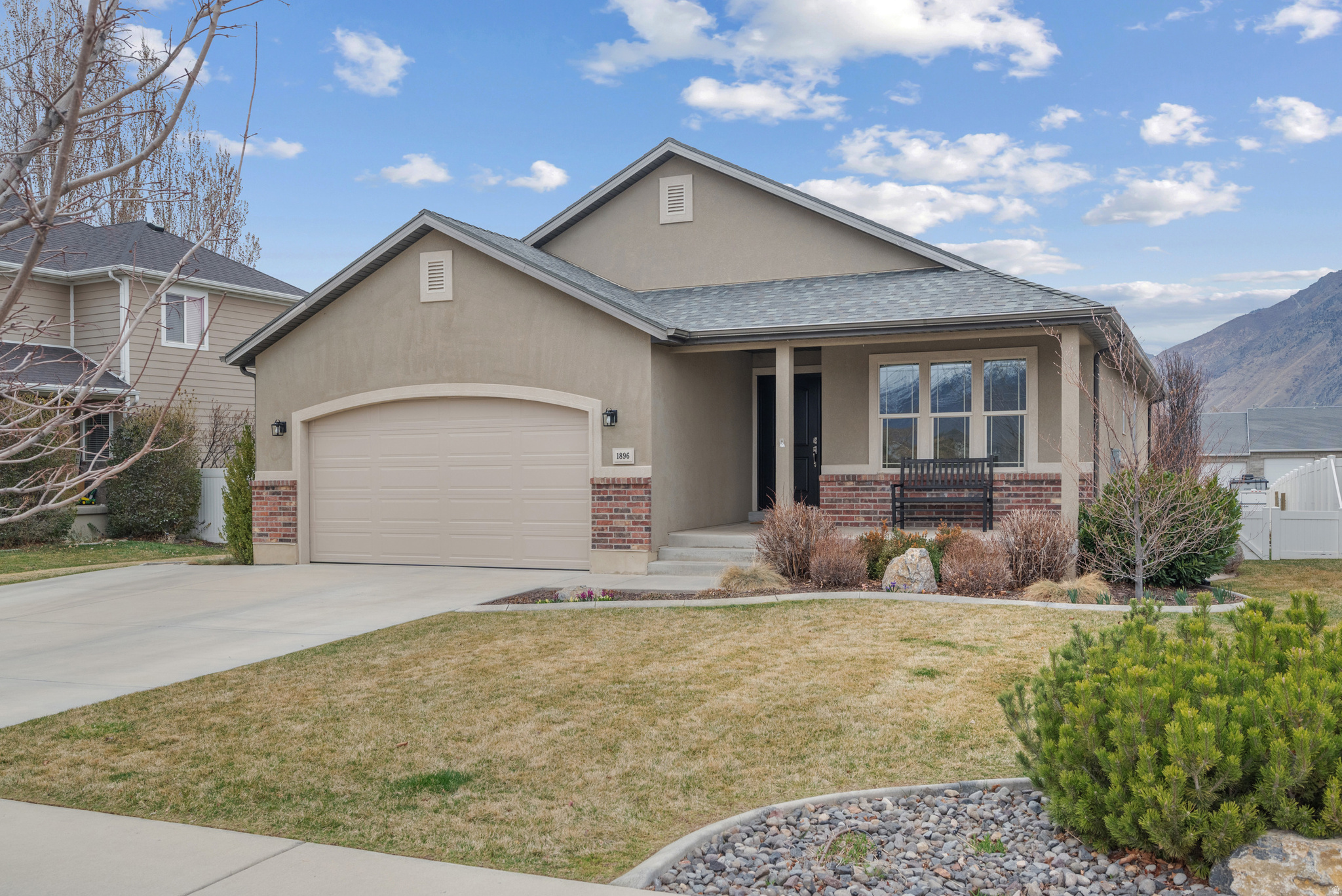 main property photo 54