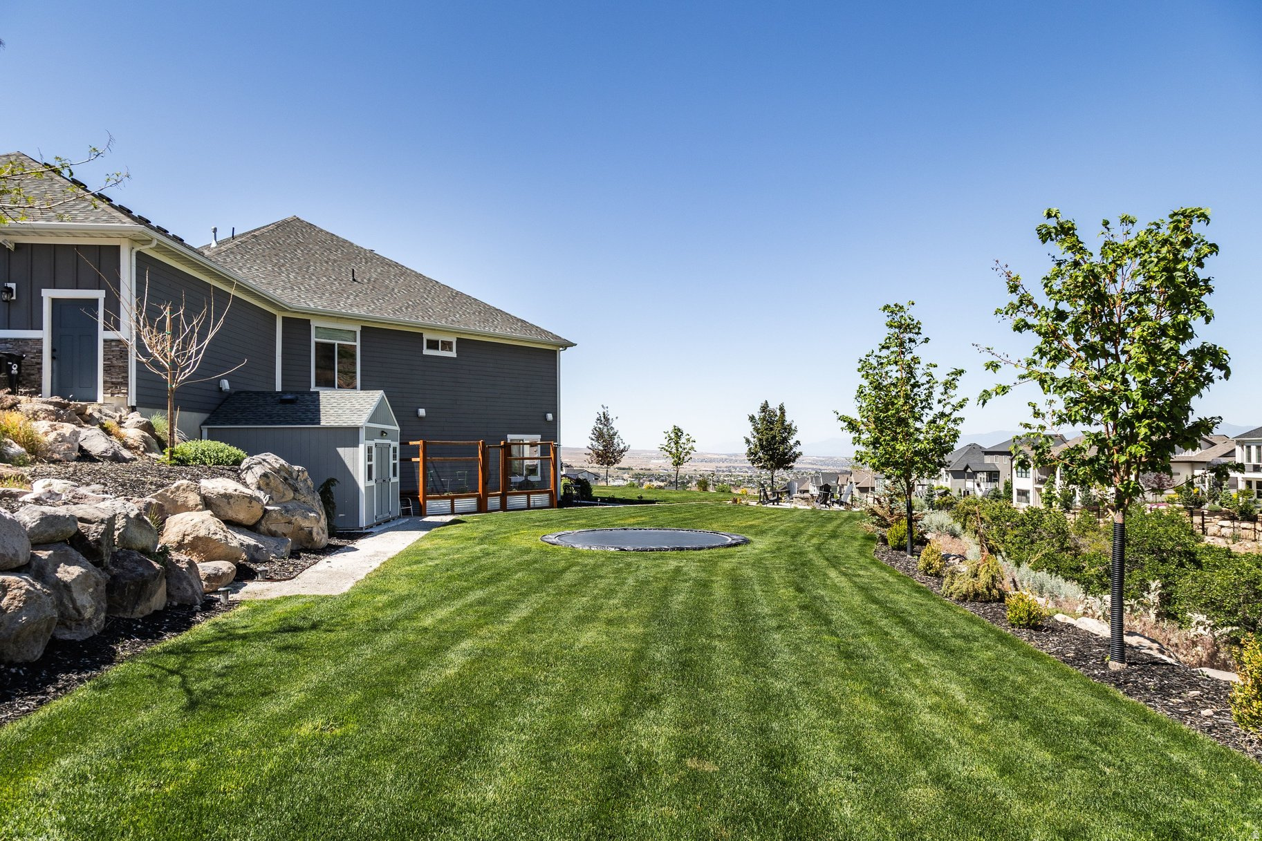 main property photo 81