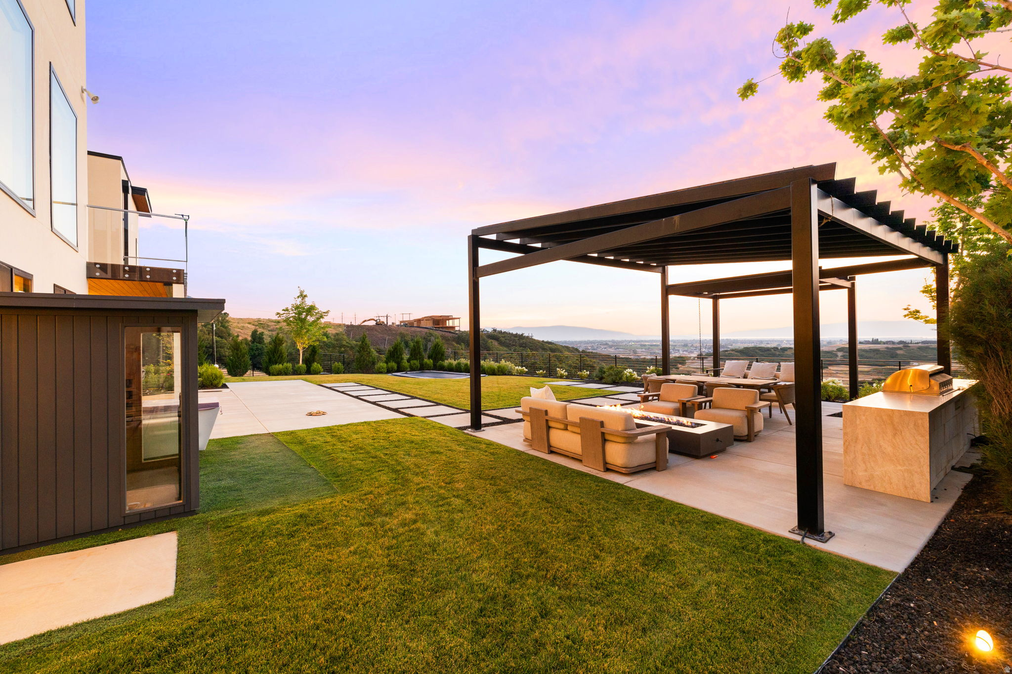 main property photo 68