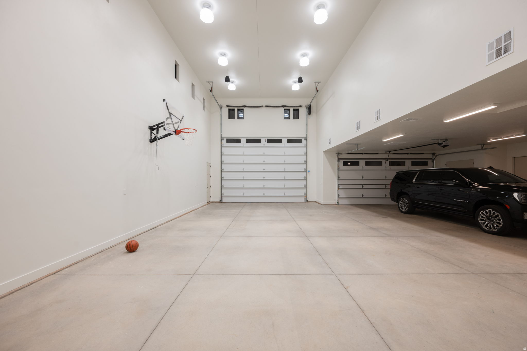 main property photo 108