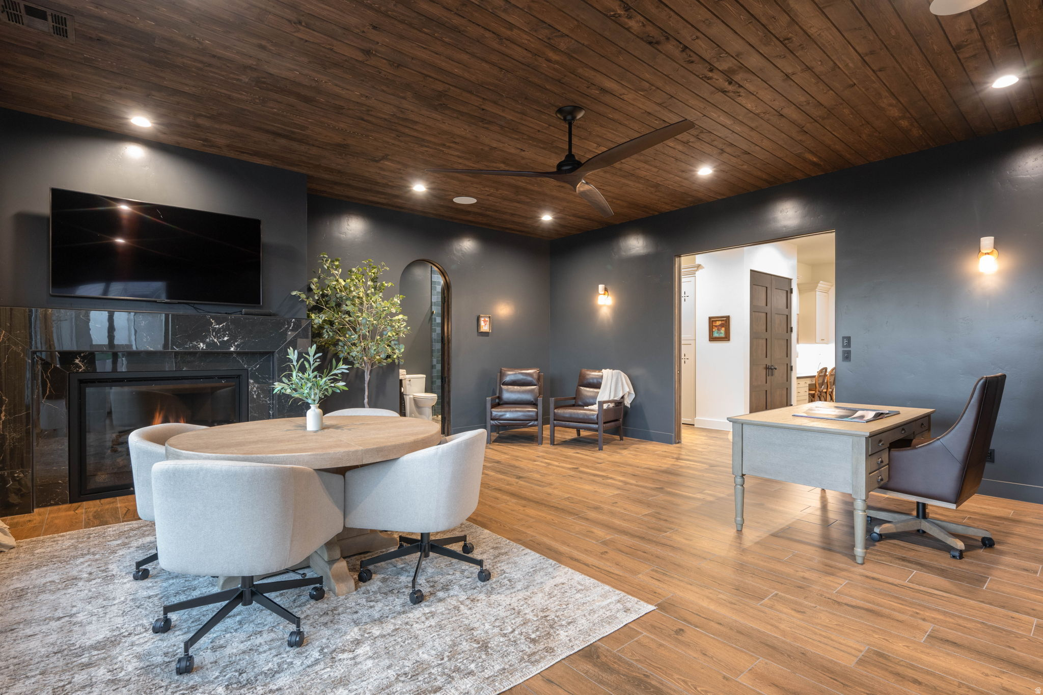 main property photo 60