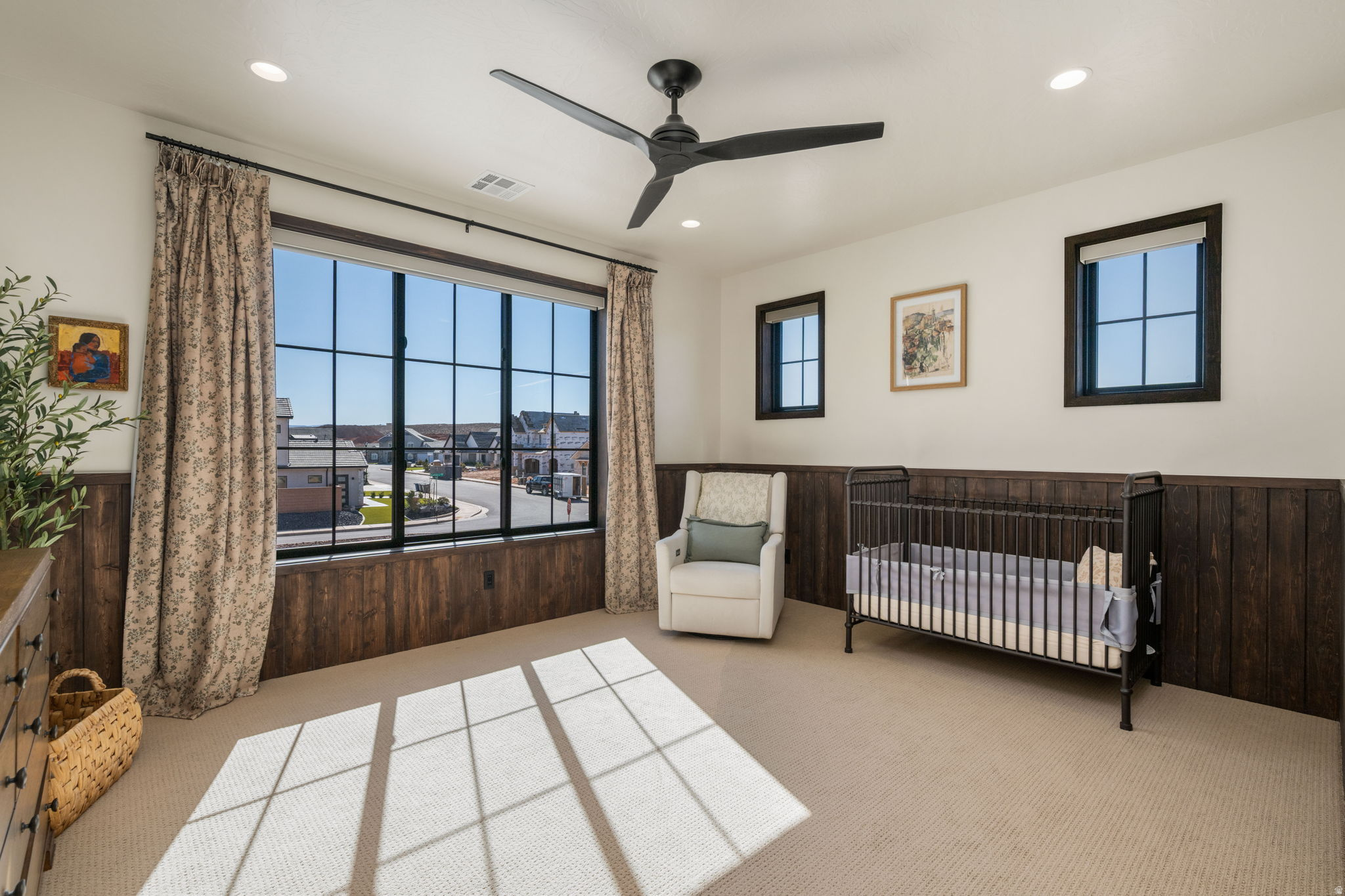 main property photo 76