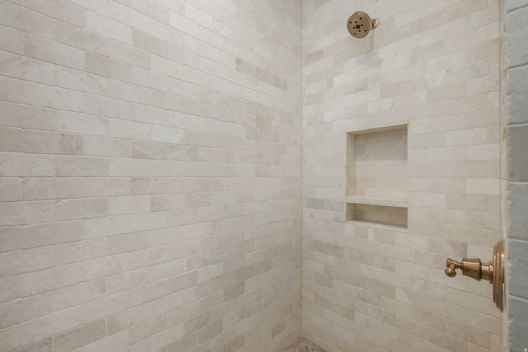 main property photo 81