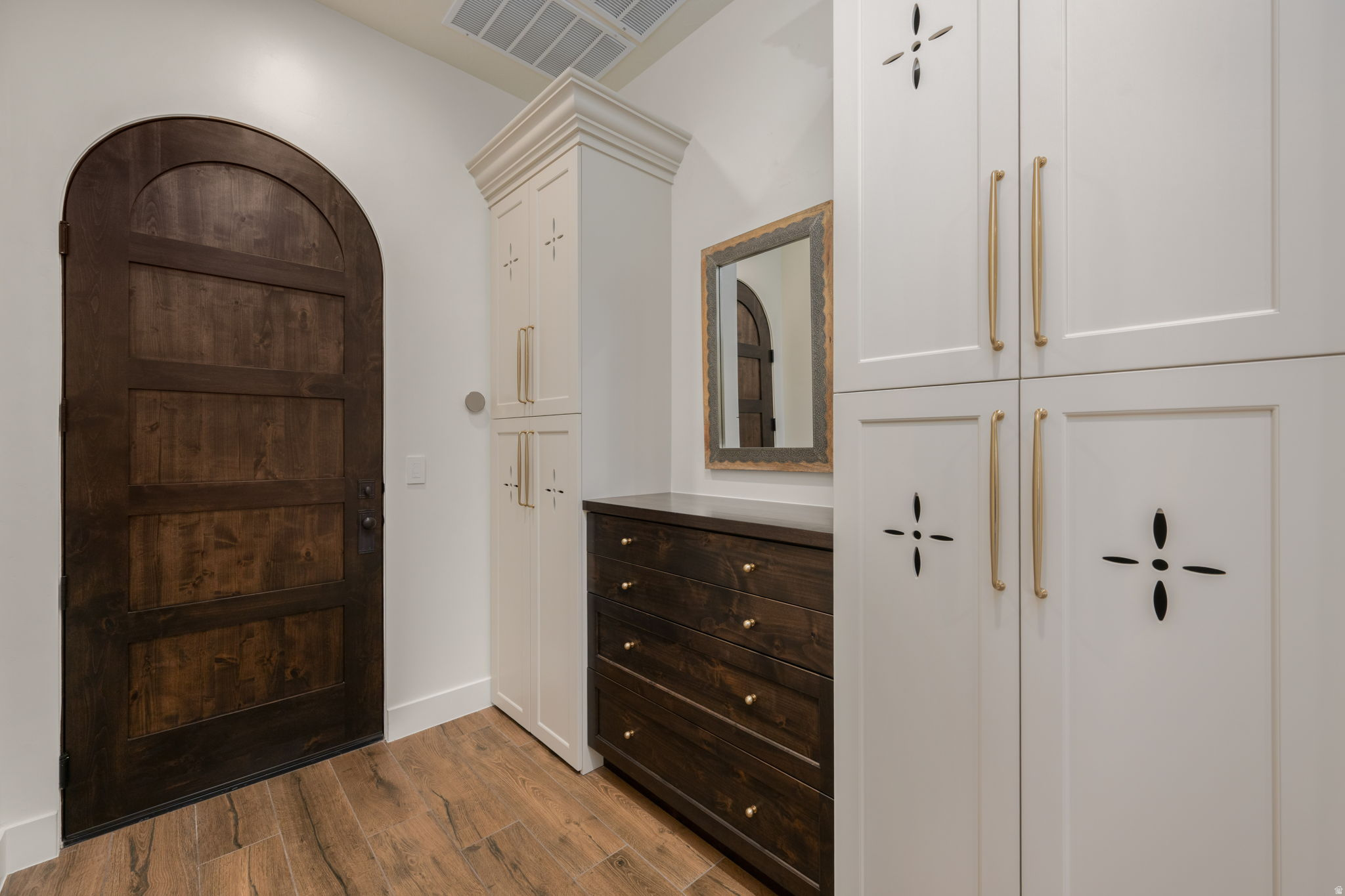 main property photo 94