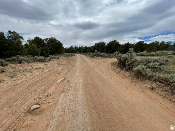 main property photo 27