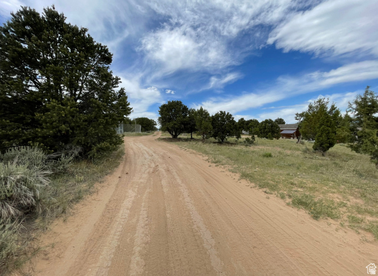 main property photo 30