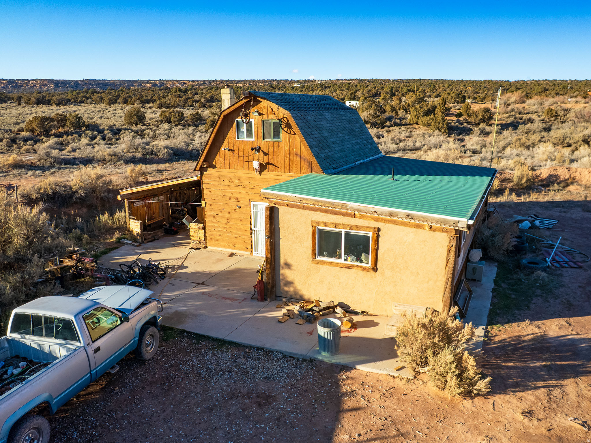 main property photo 3