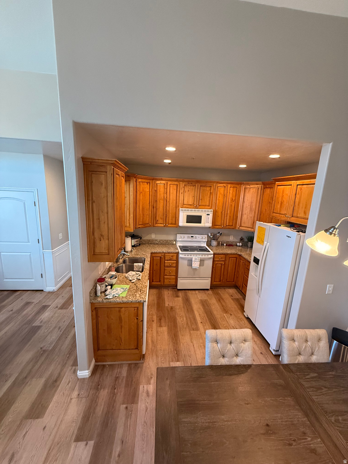 main property photo 8