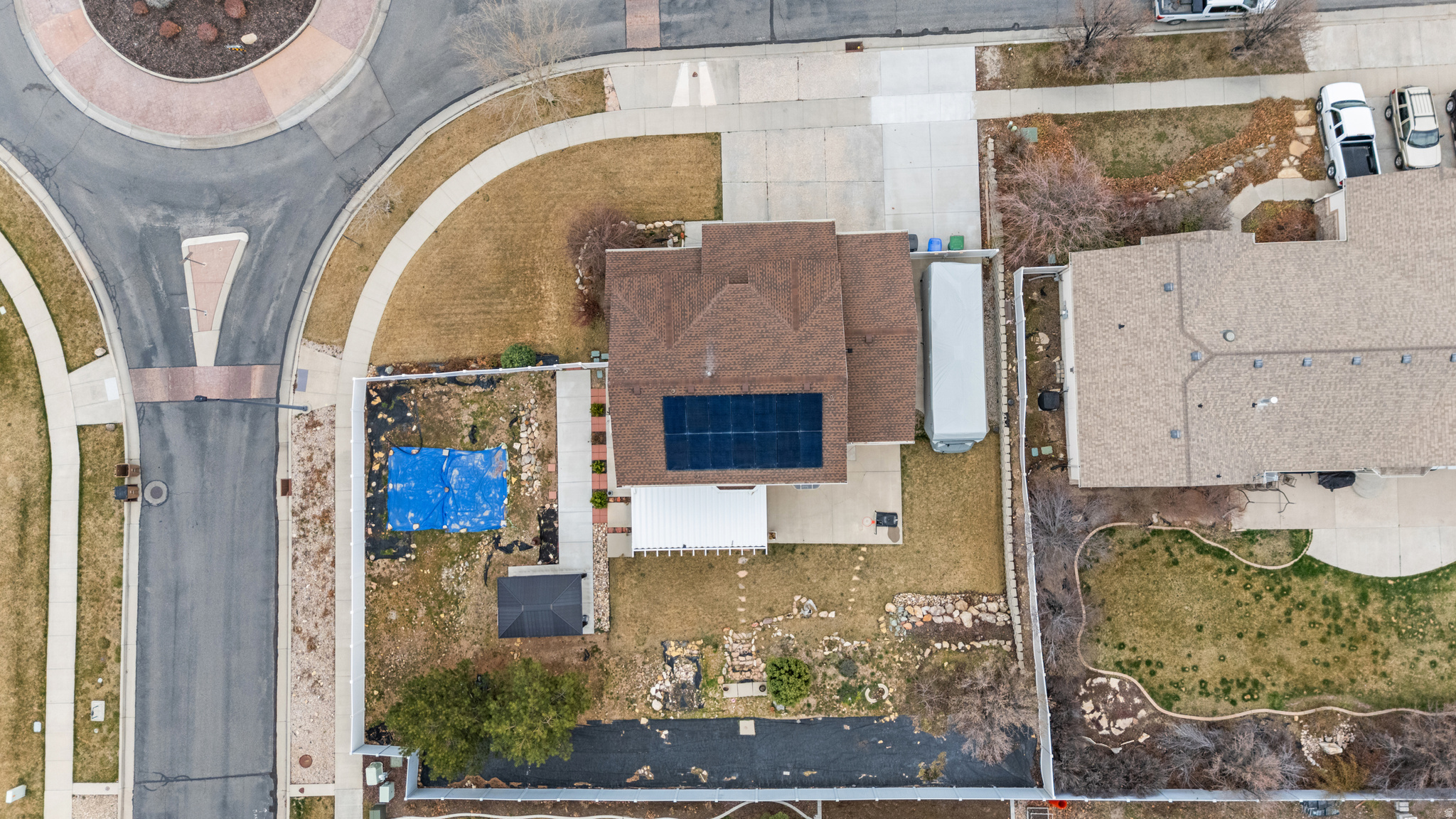main property photo 34