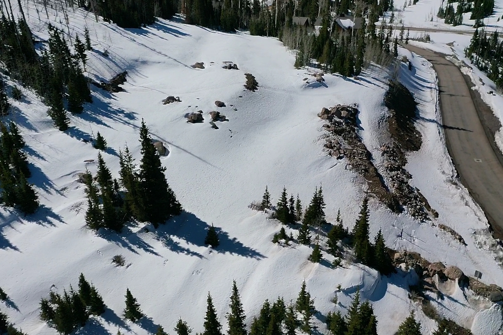 main property photo 13