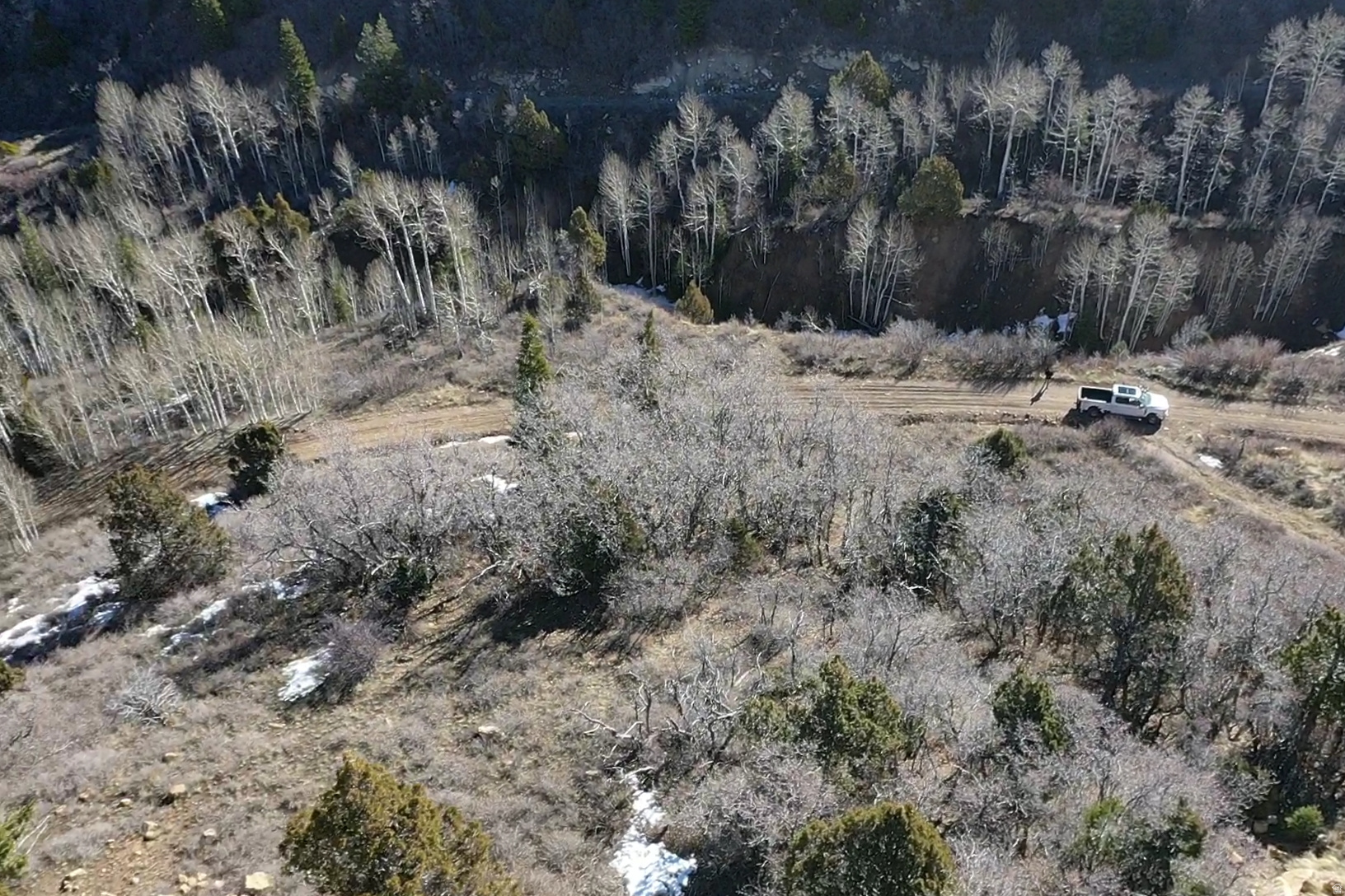 main property photo 16