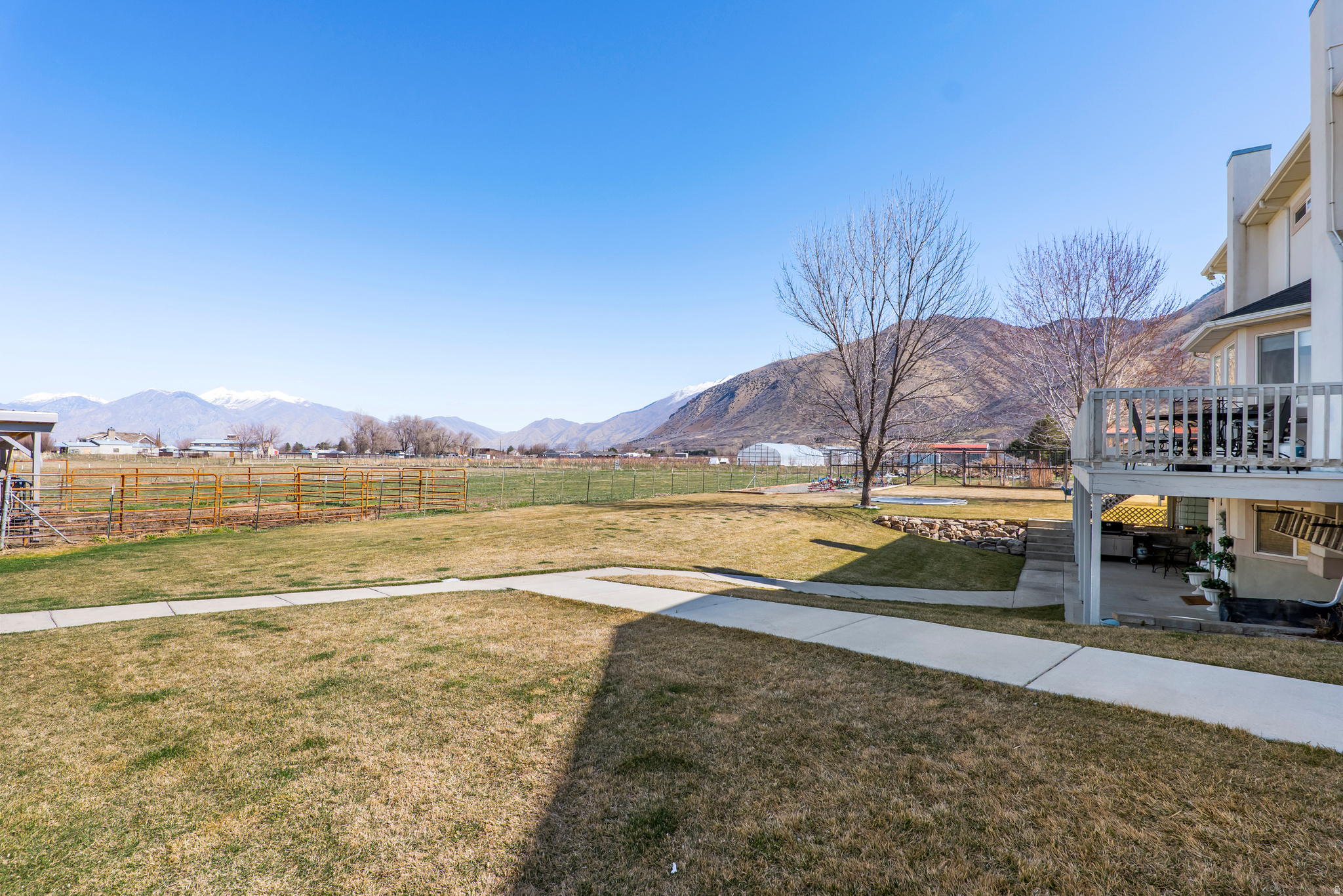 main property photo 57