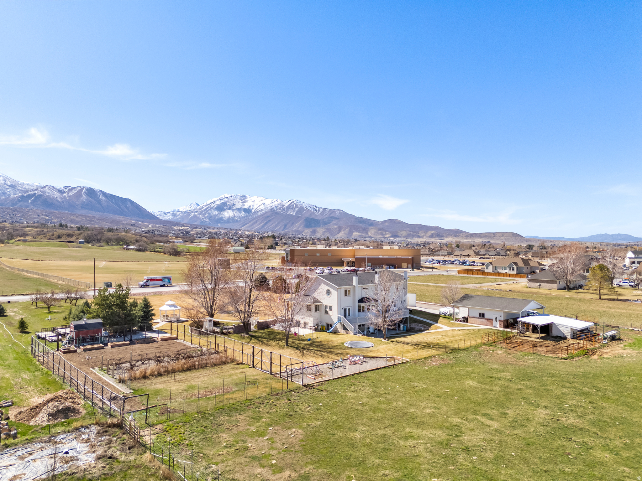 main property photo 63