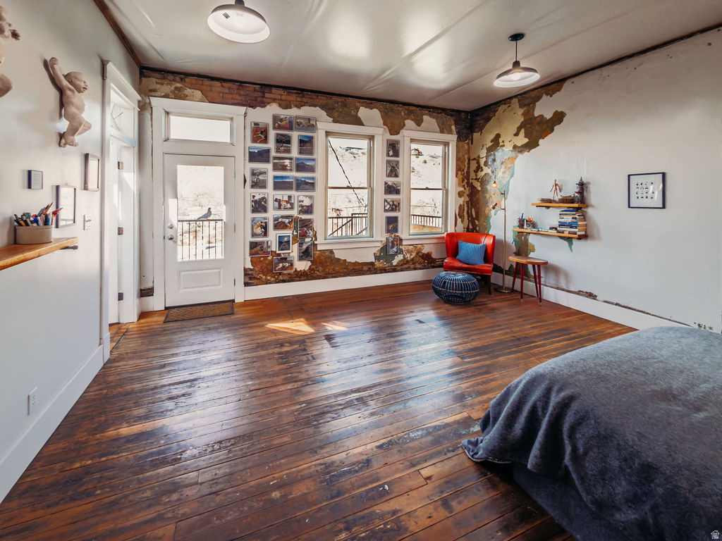 main property photo 30