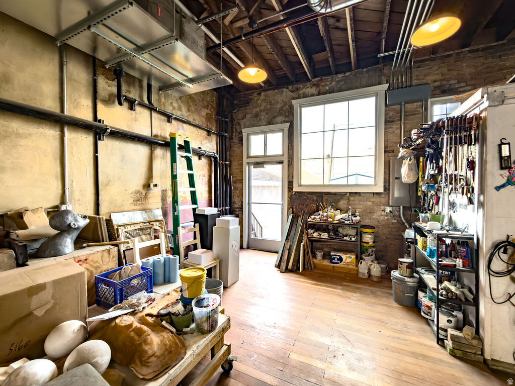 main property photo 10