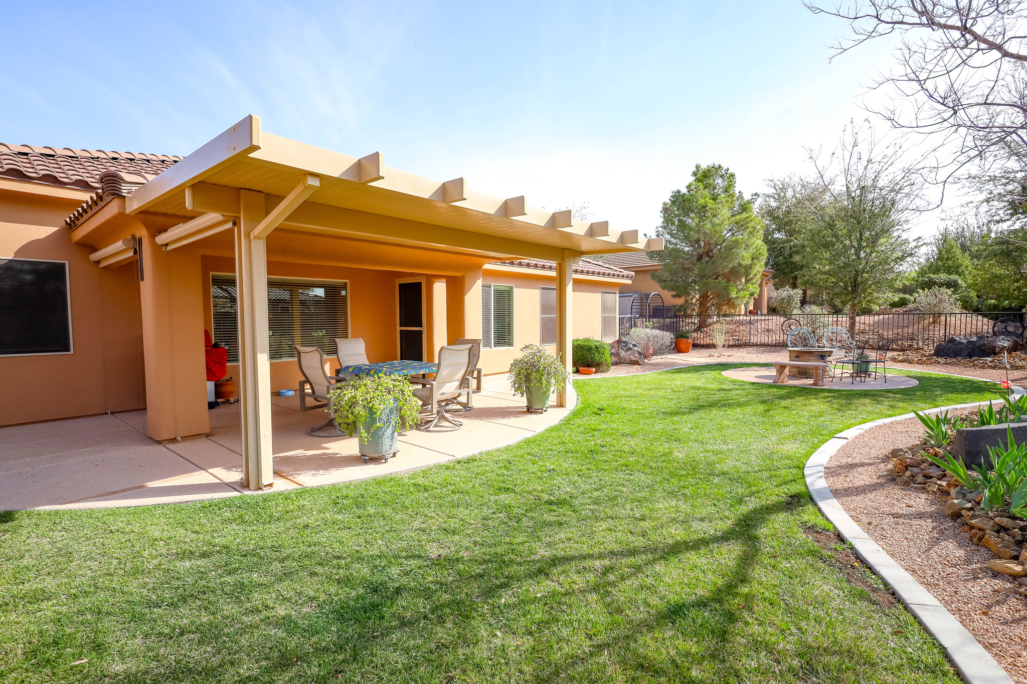 main property photo 25