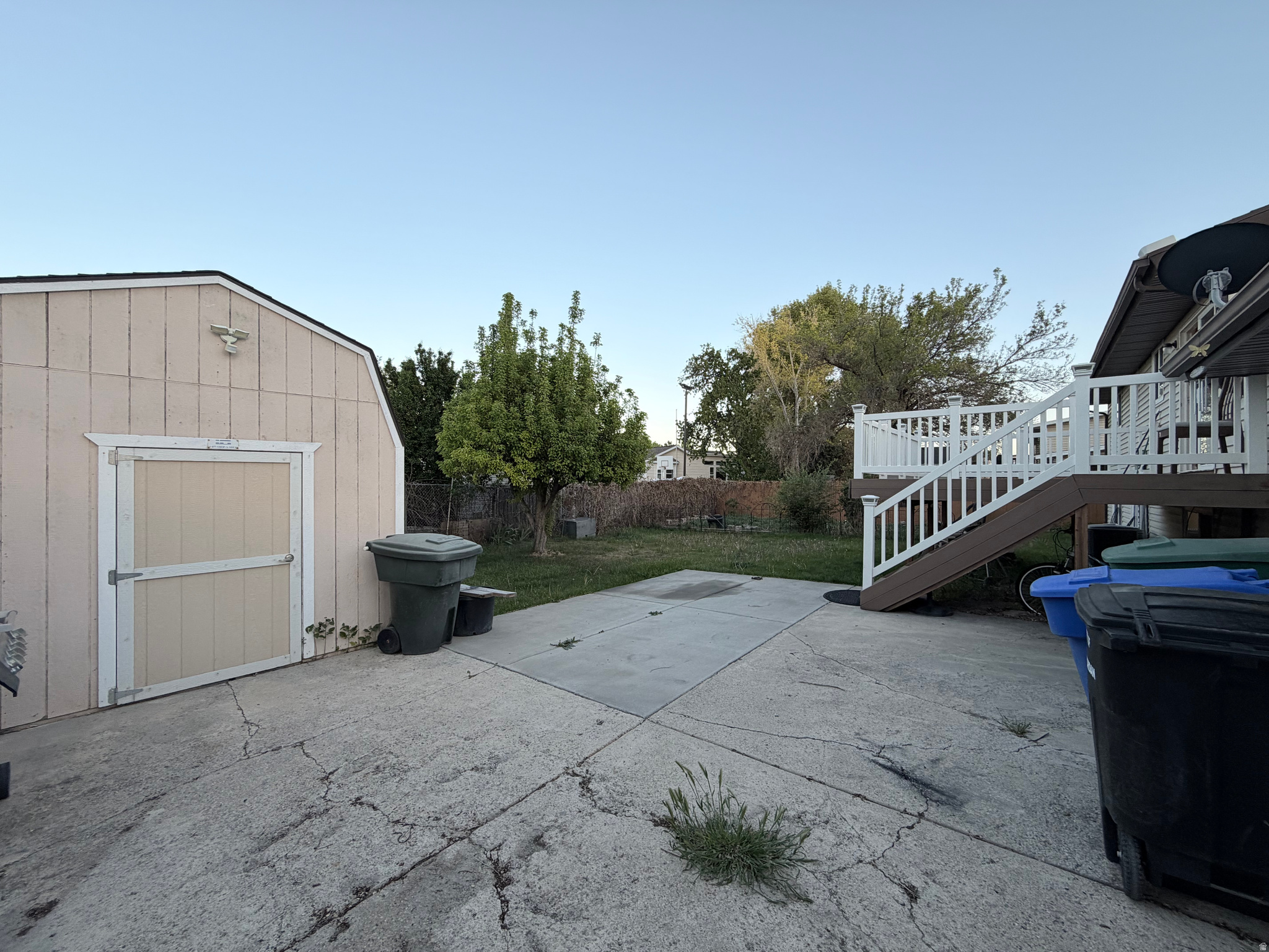 main property photo 22