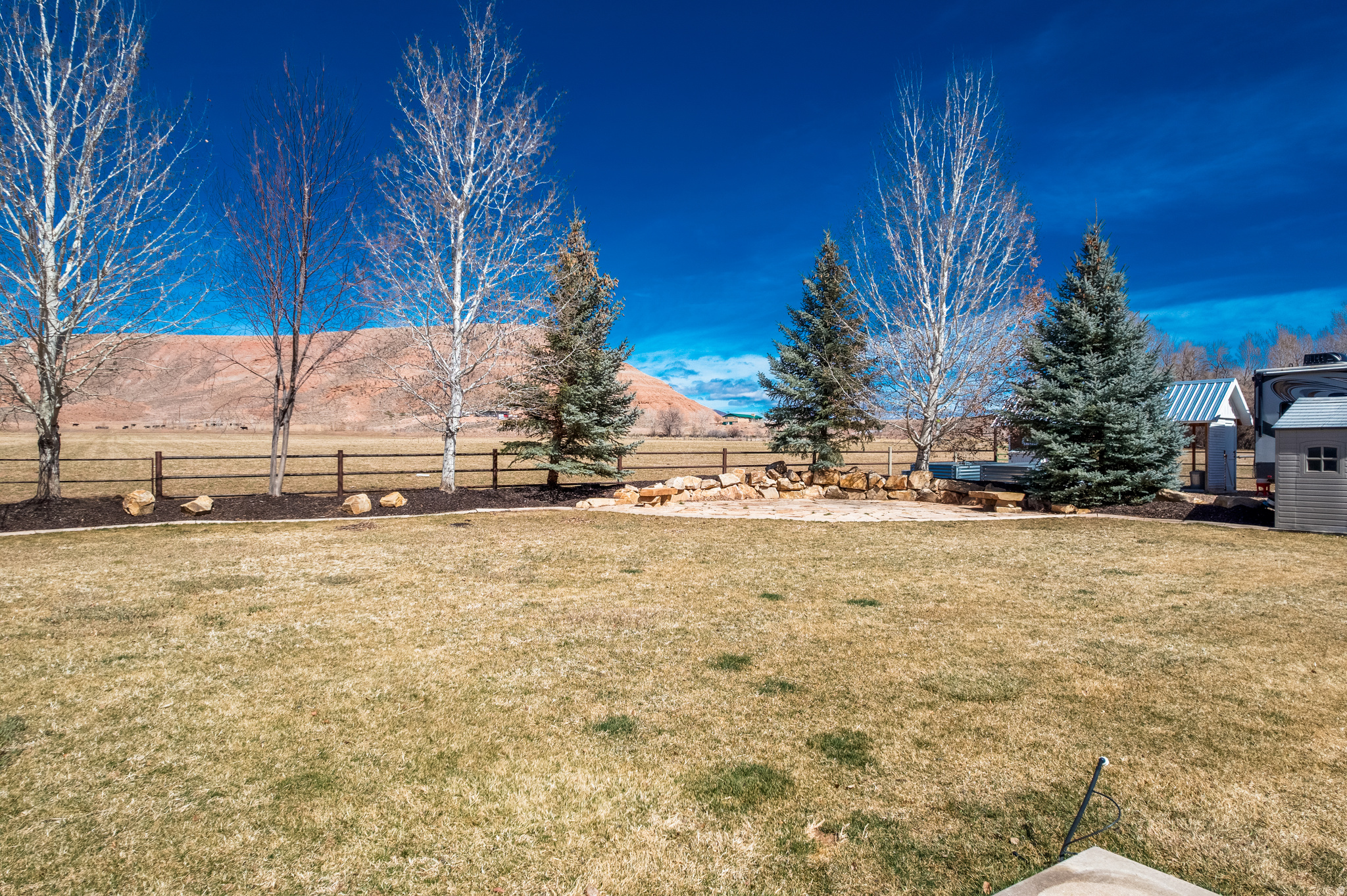 main property photo 39
