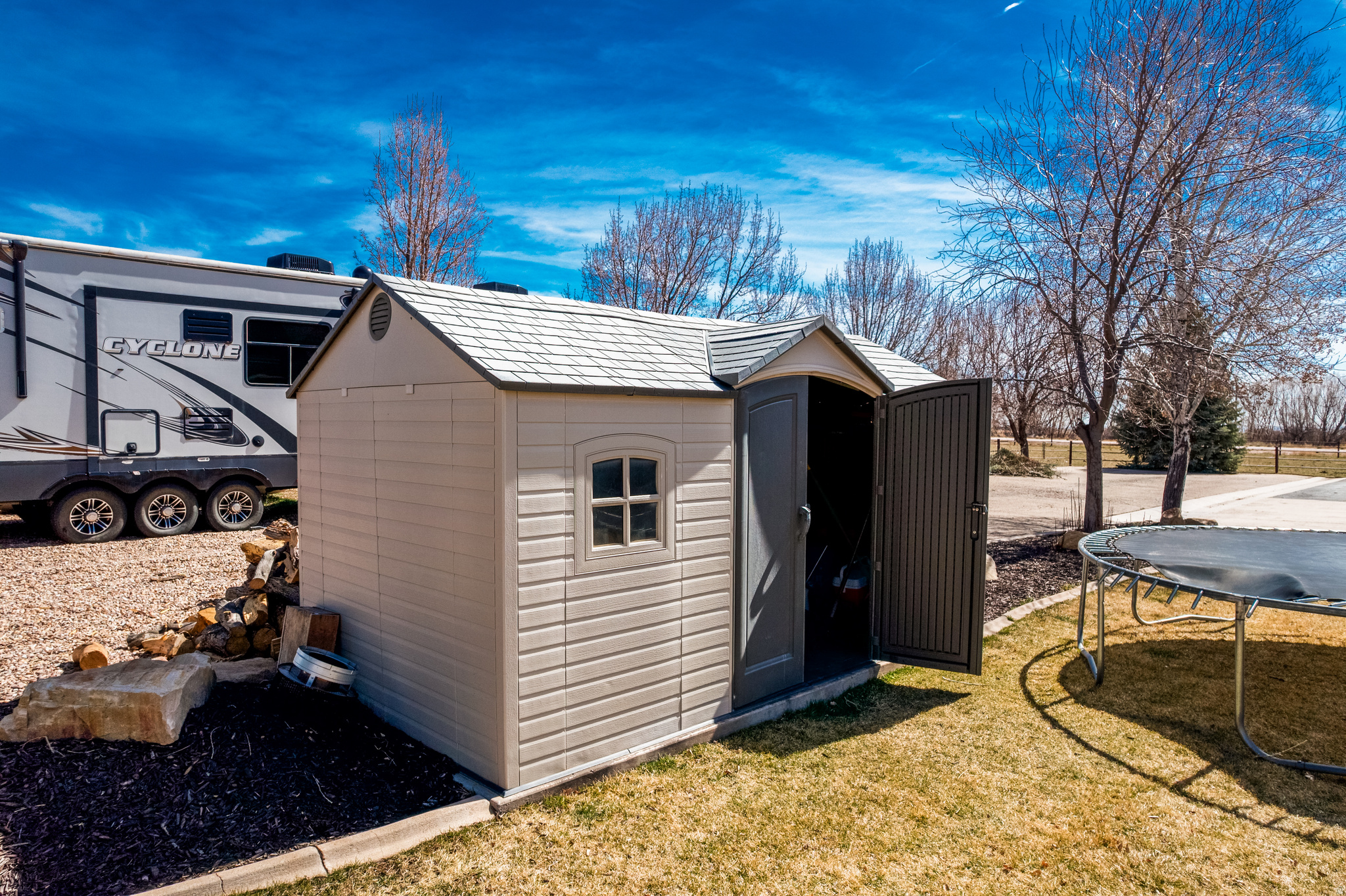 main property photo 42
