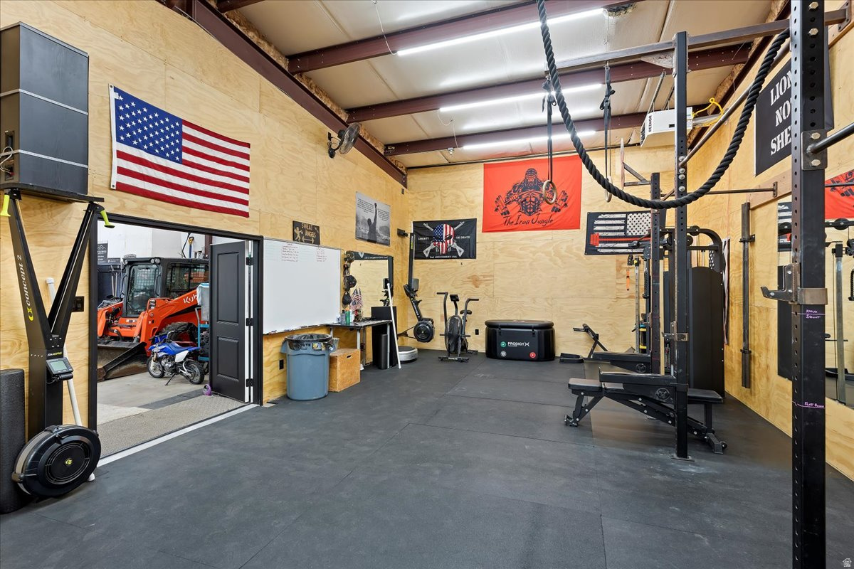 main property photo 50