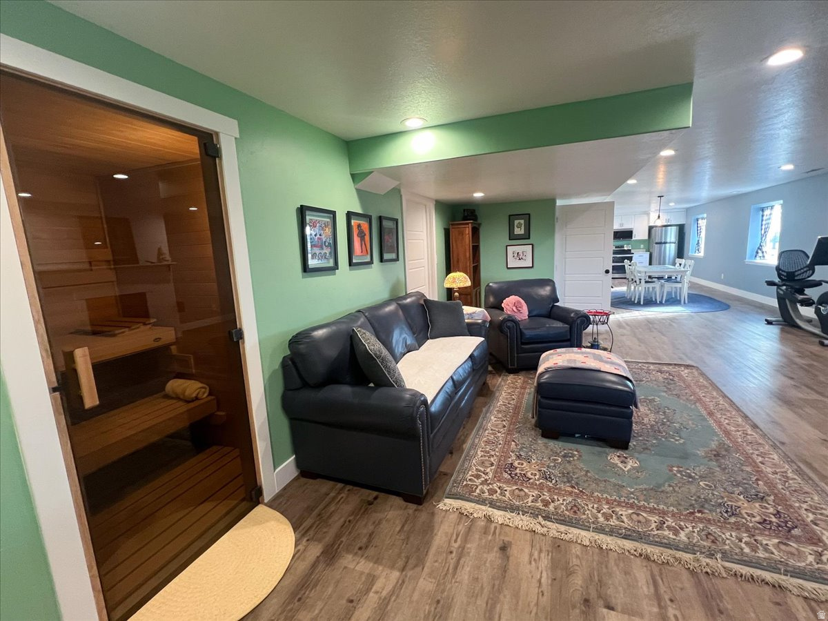 main property photo 66