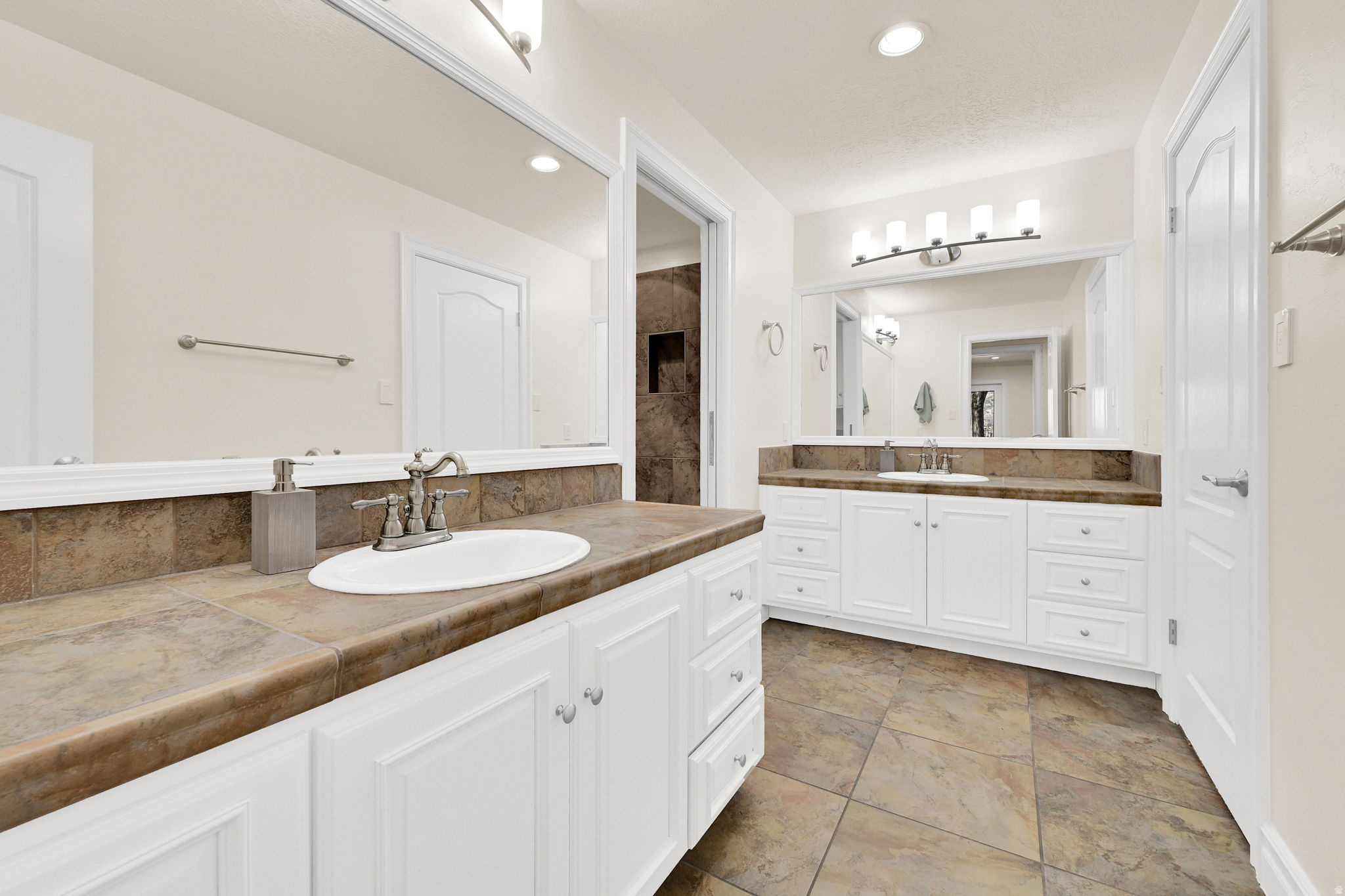 main property photo 63
