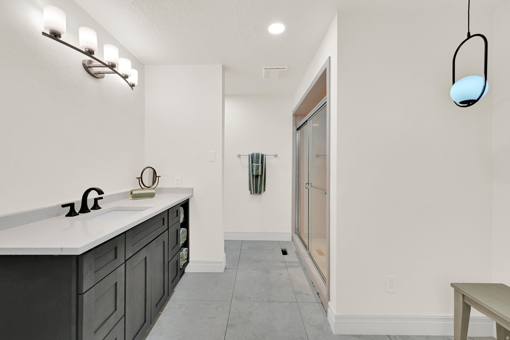 main property photo 66