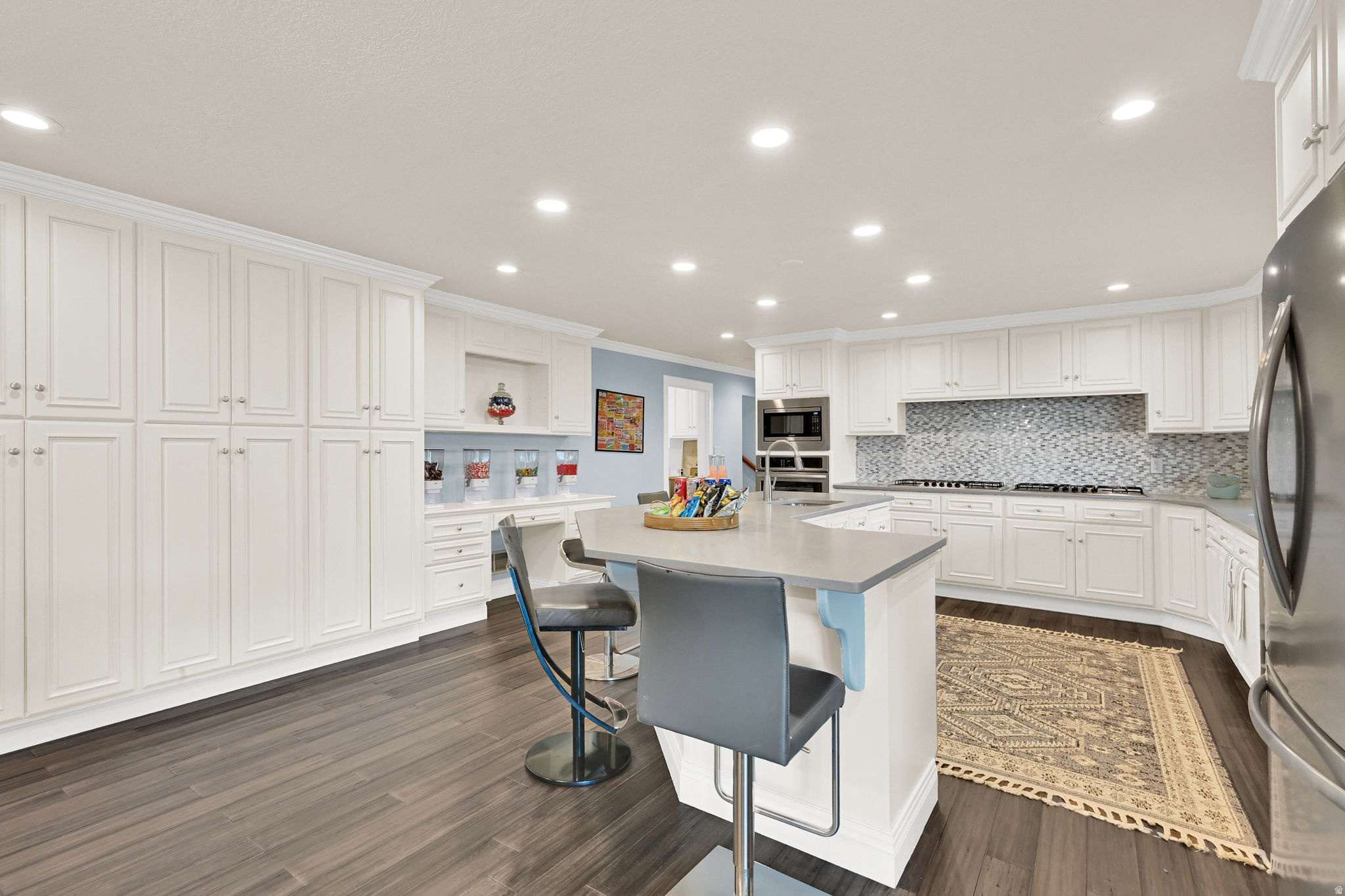 main property photo 69