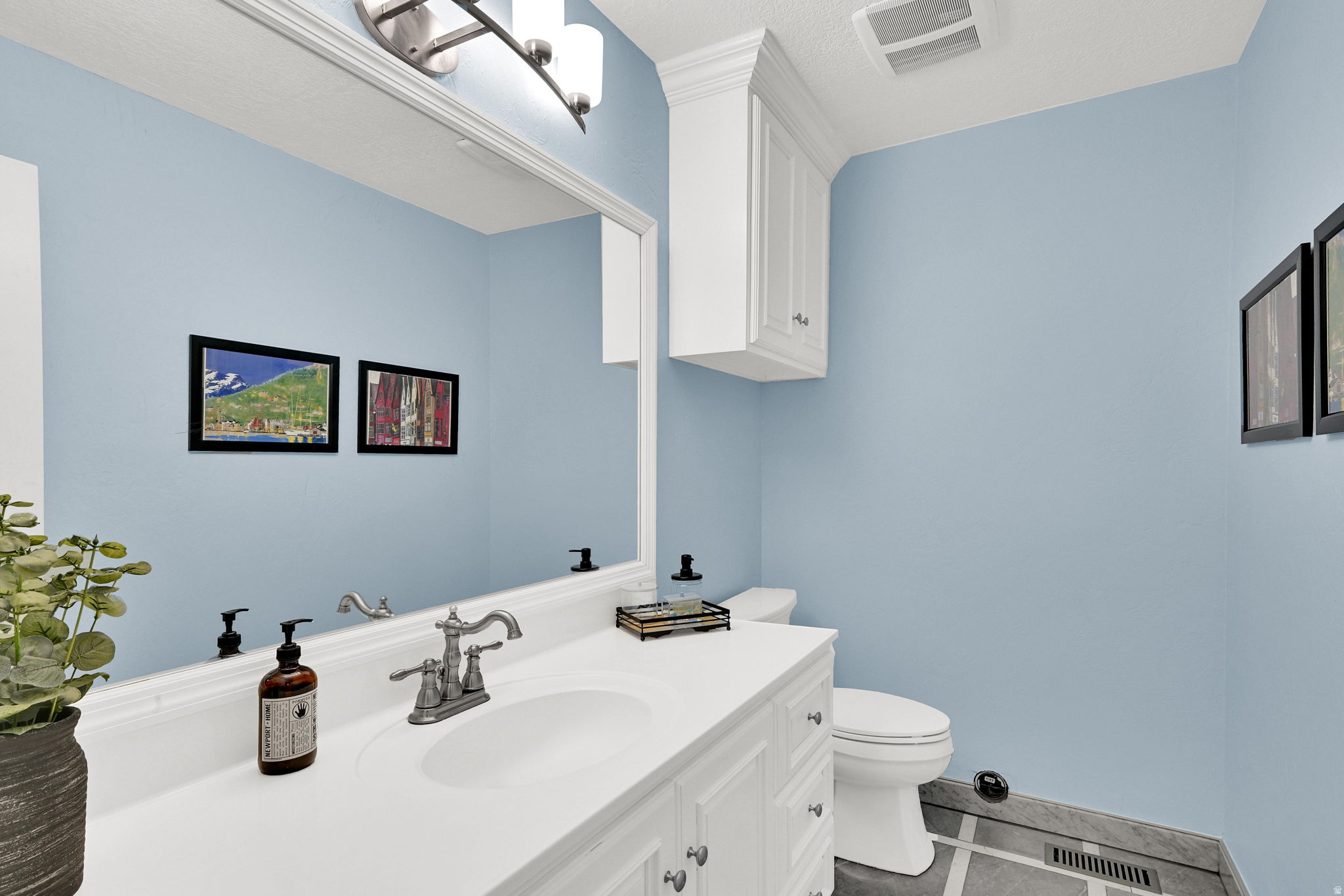 main property photo 74