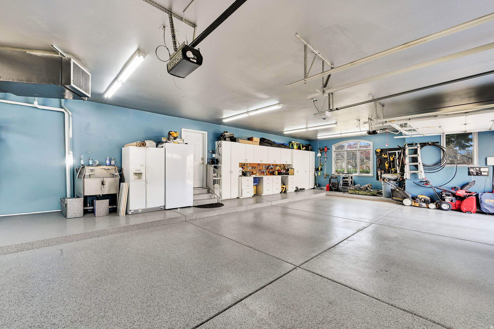 main property photo 76