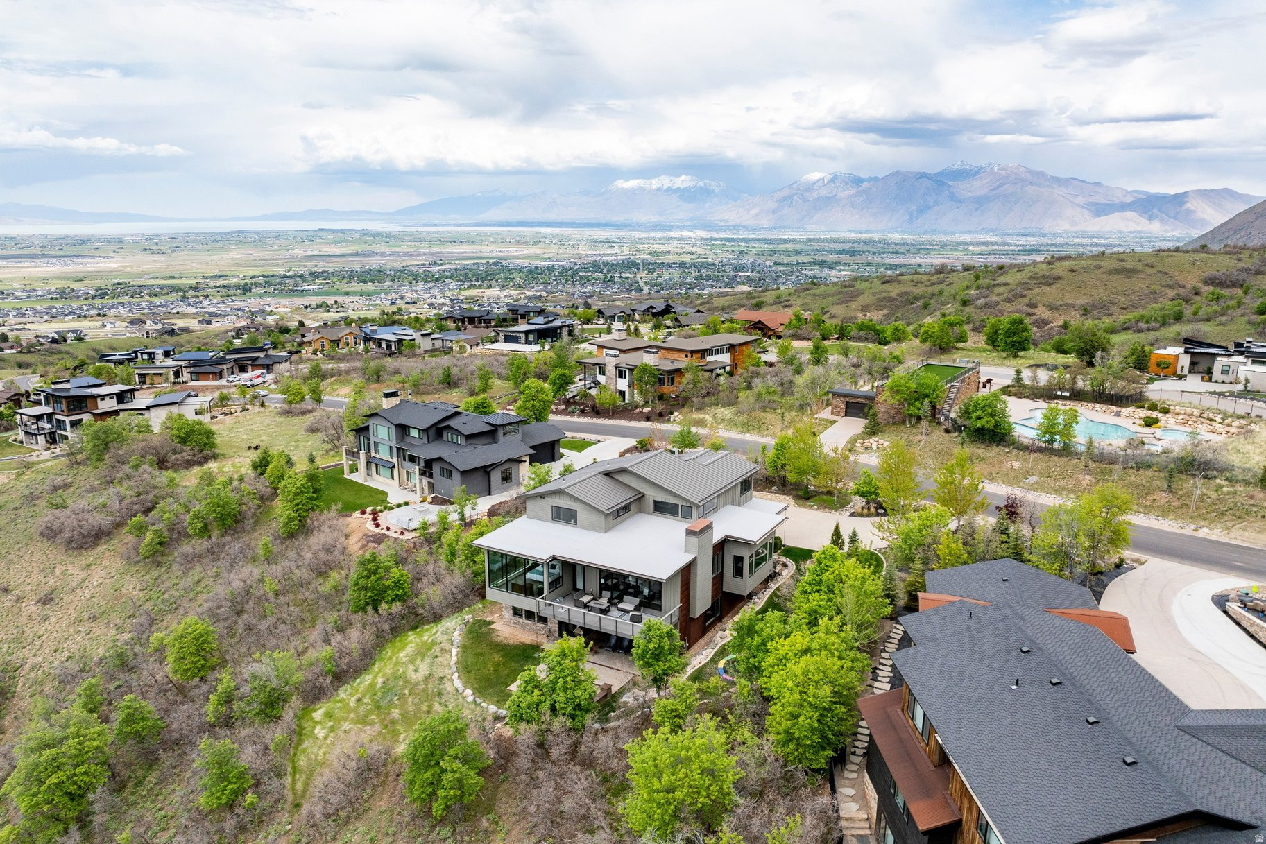 main property photo 62