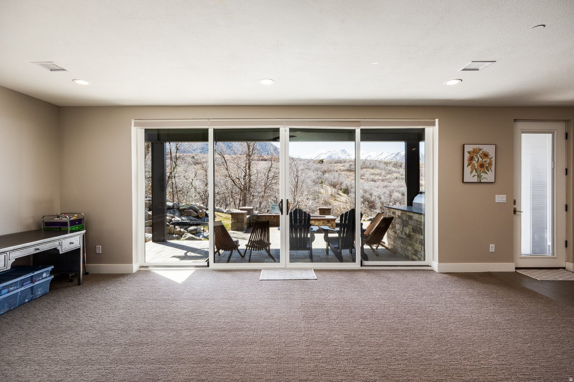 main property photo 77