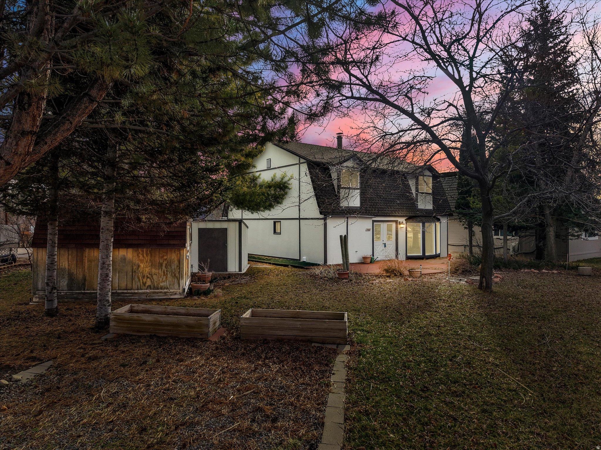 main property photo 25