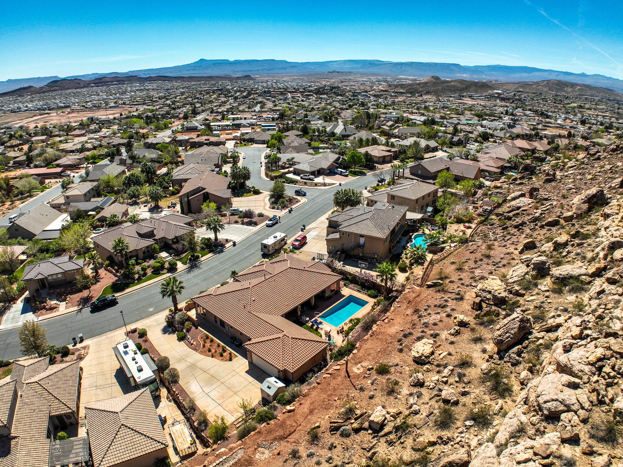 main property photo 43