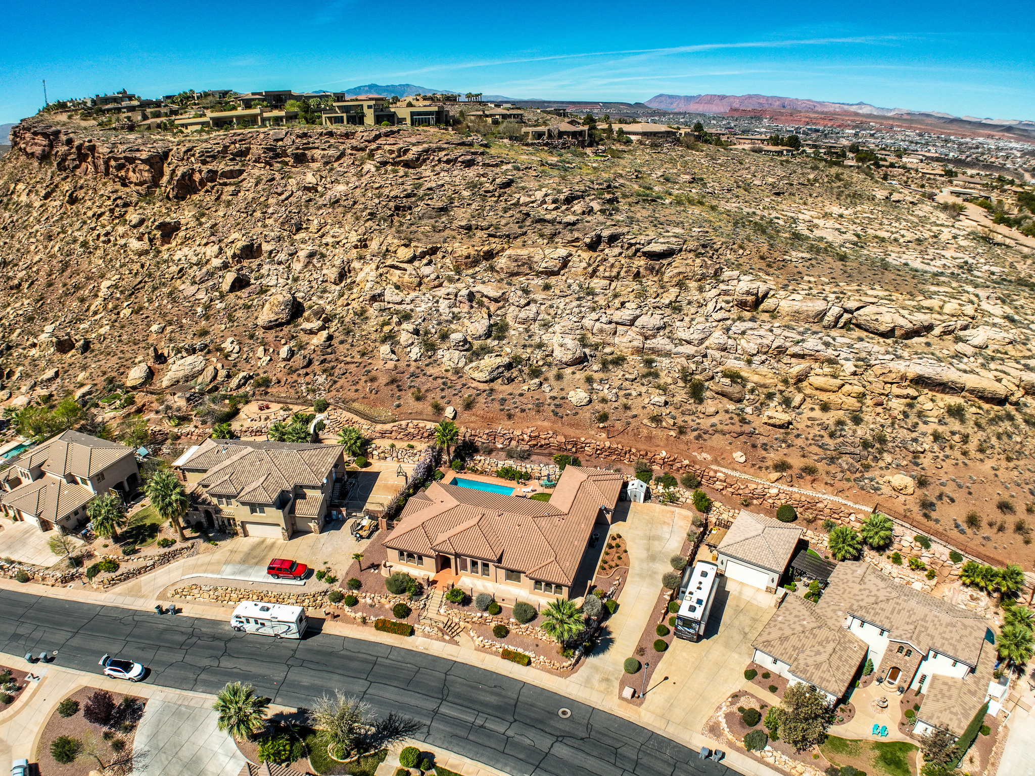 main property photo 46