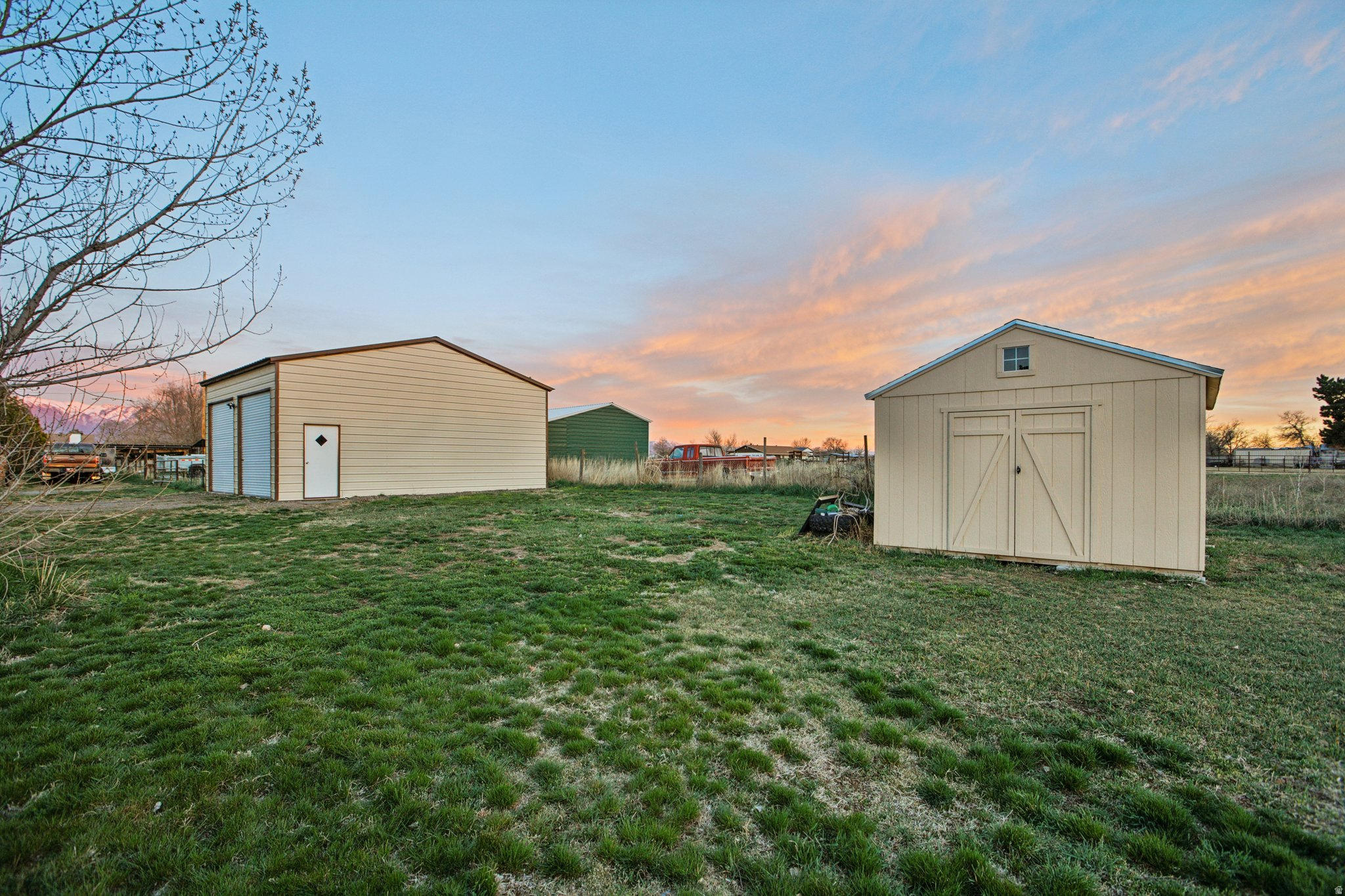 main property photo 19