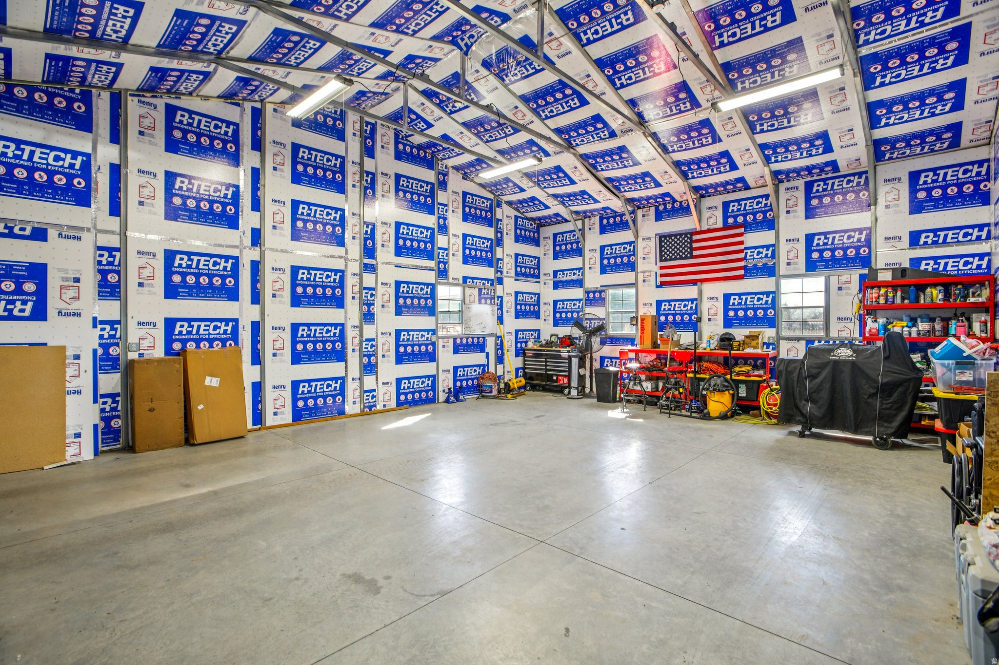 main property photo 22