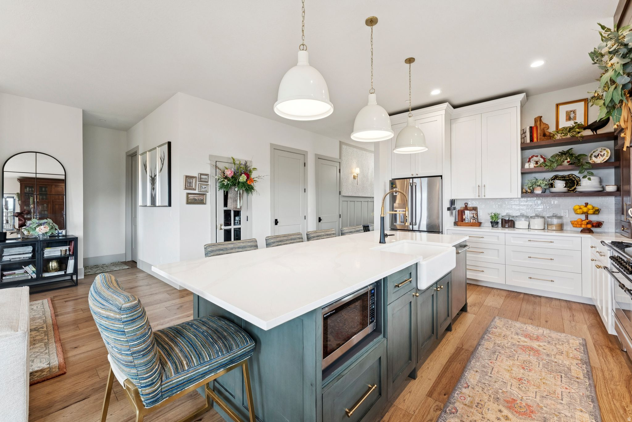 main property photo 8