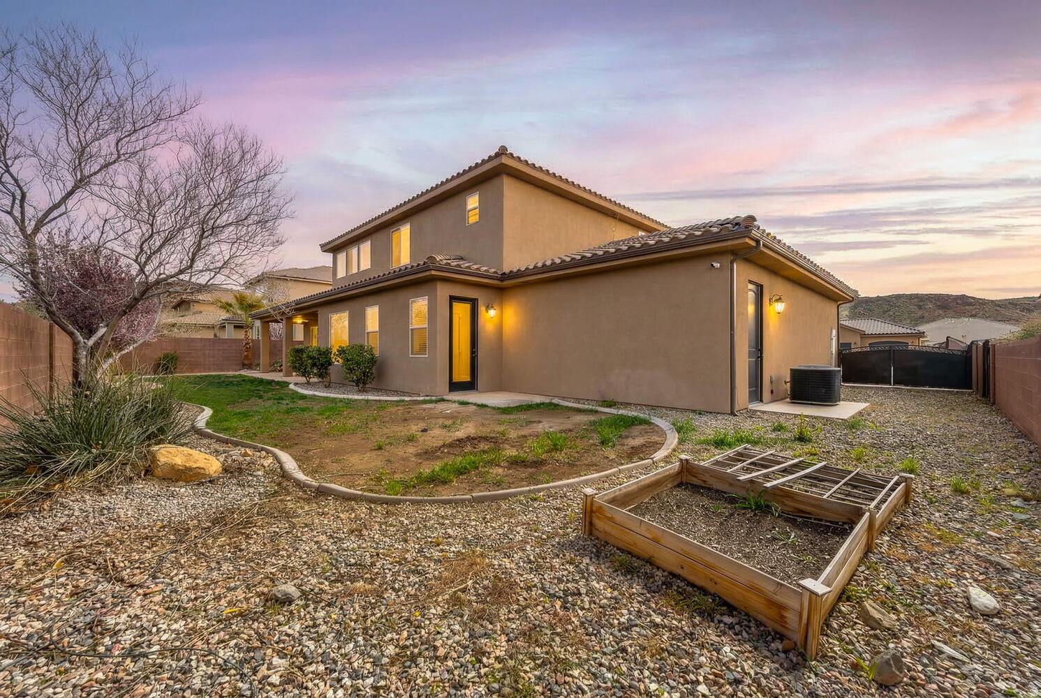 main property photo 44