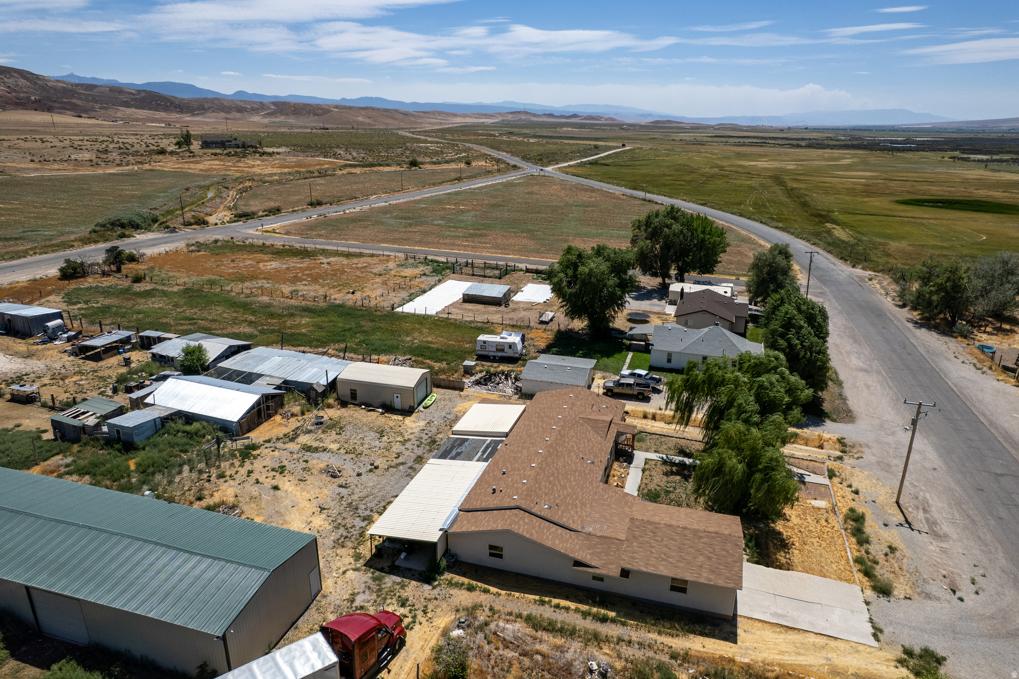 main property photo 11