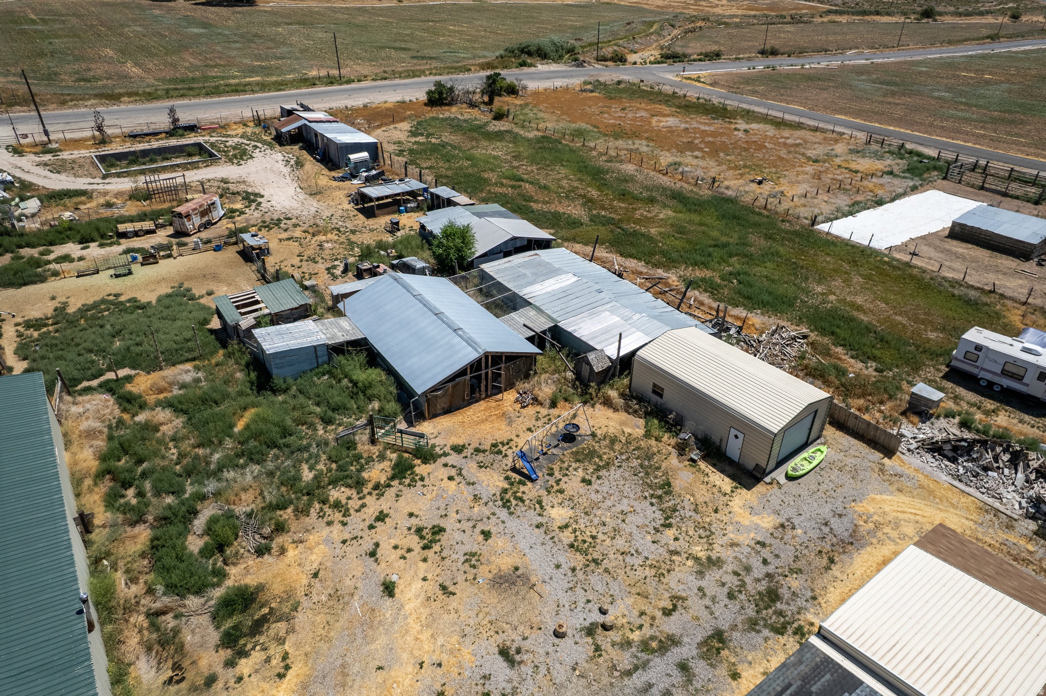 main property photo 16
