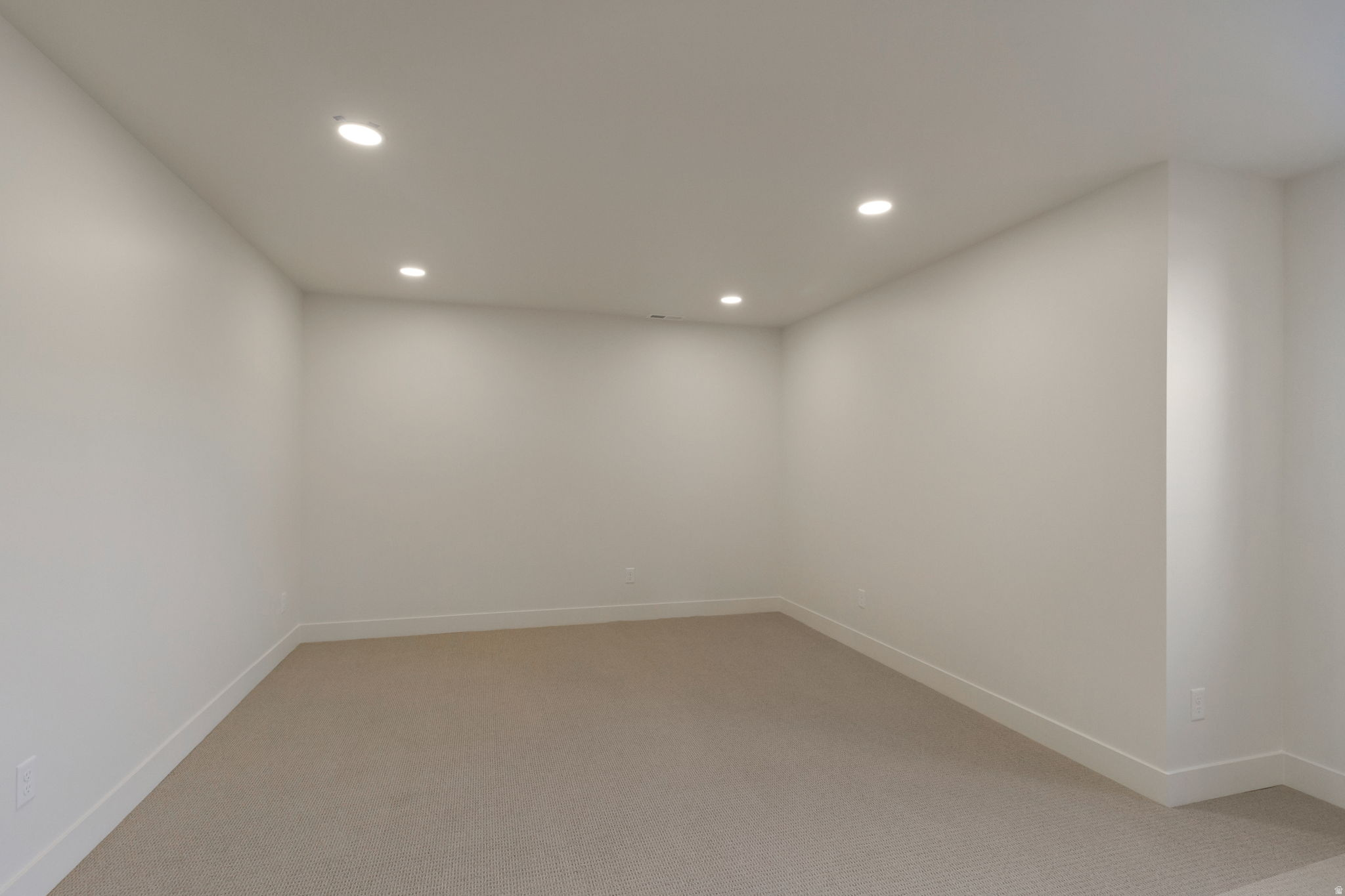 main property photo 65