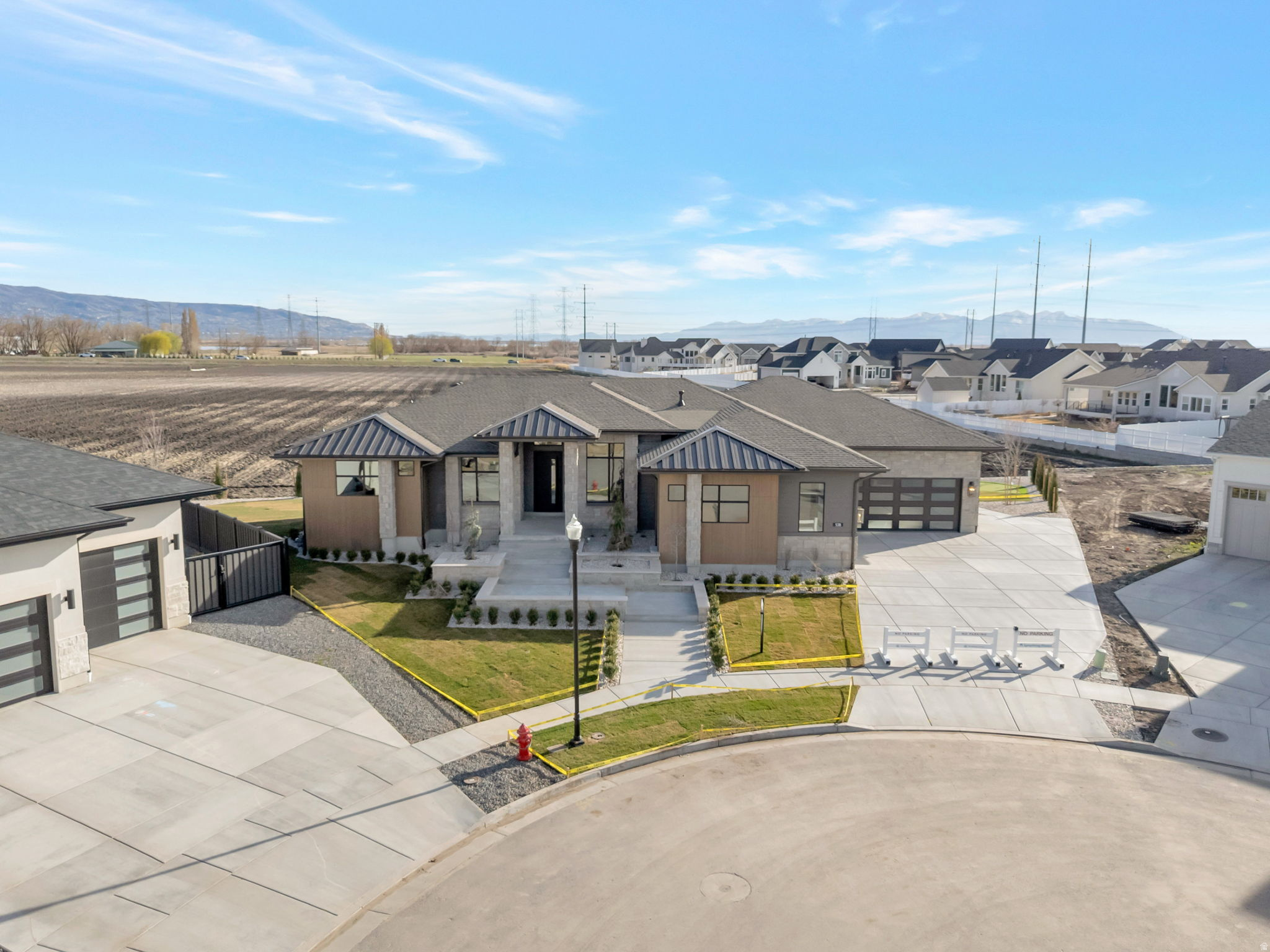 main property photo 76